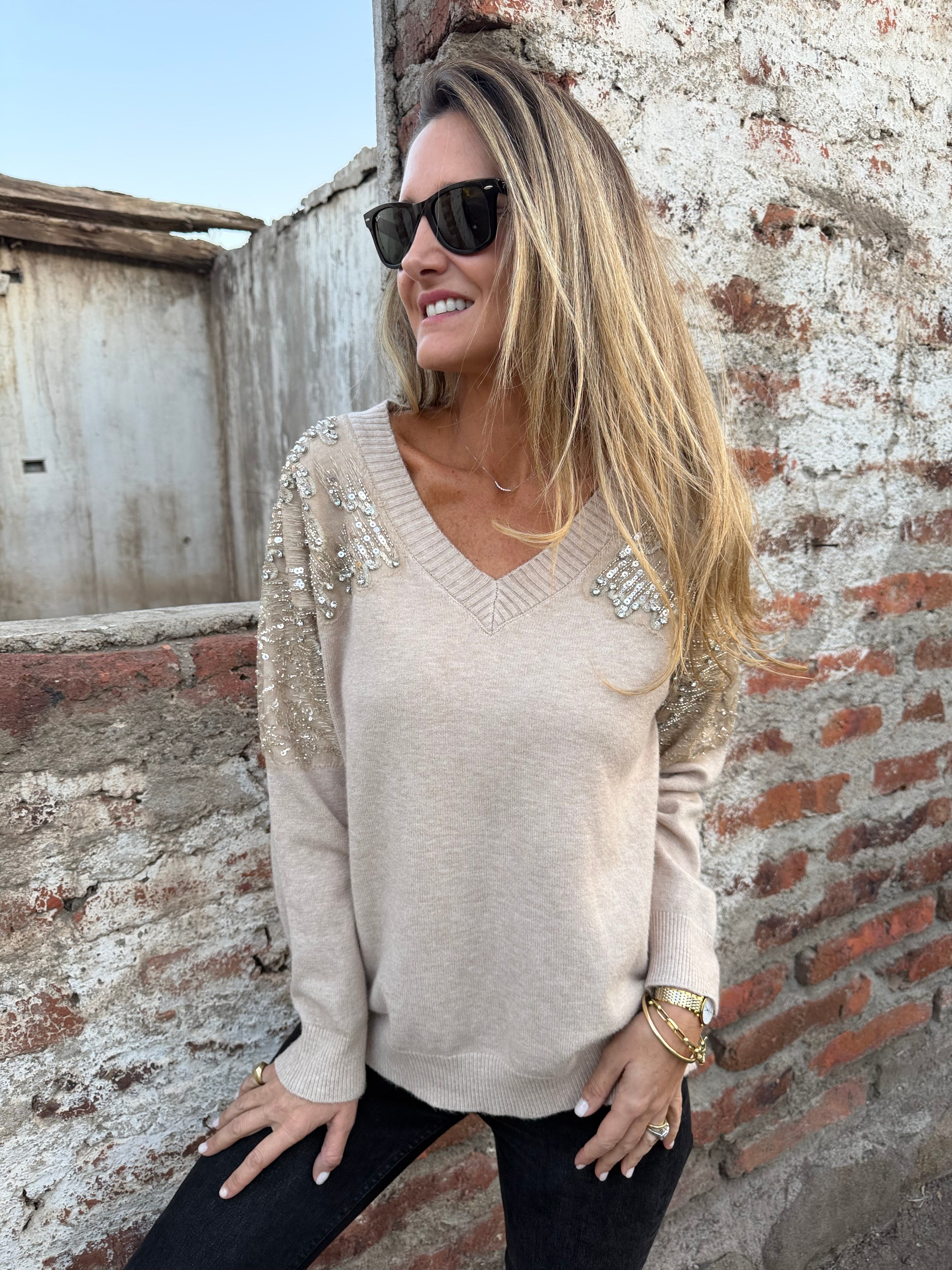 Chaleco cristales, lentejuelas y mostacillas beige claro