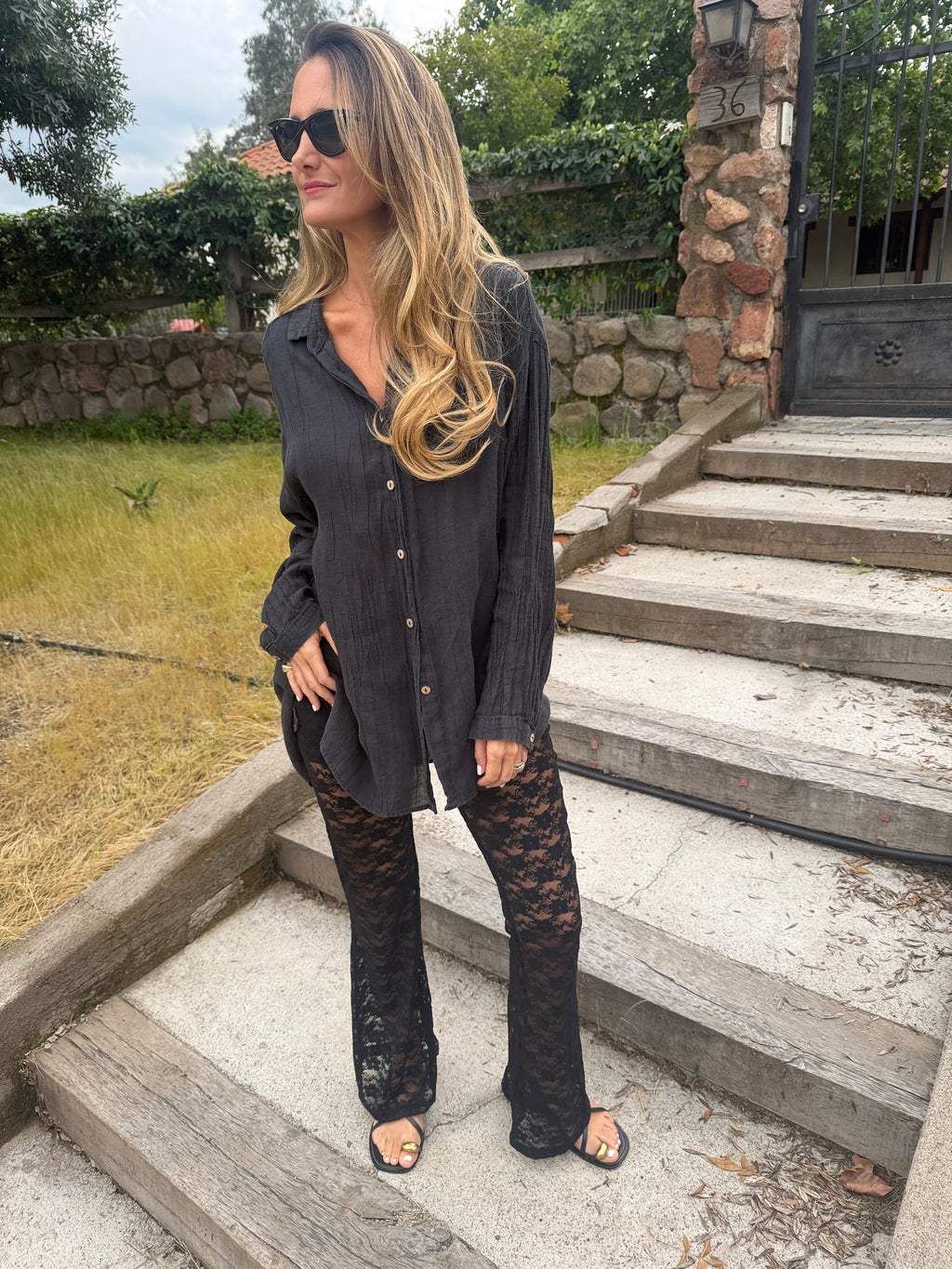 Pantalón encaje negro