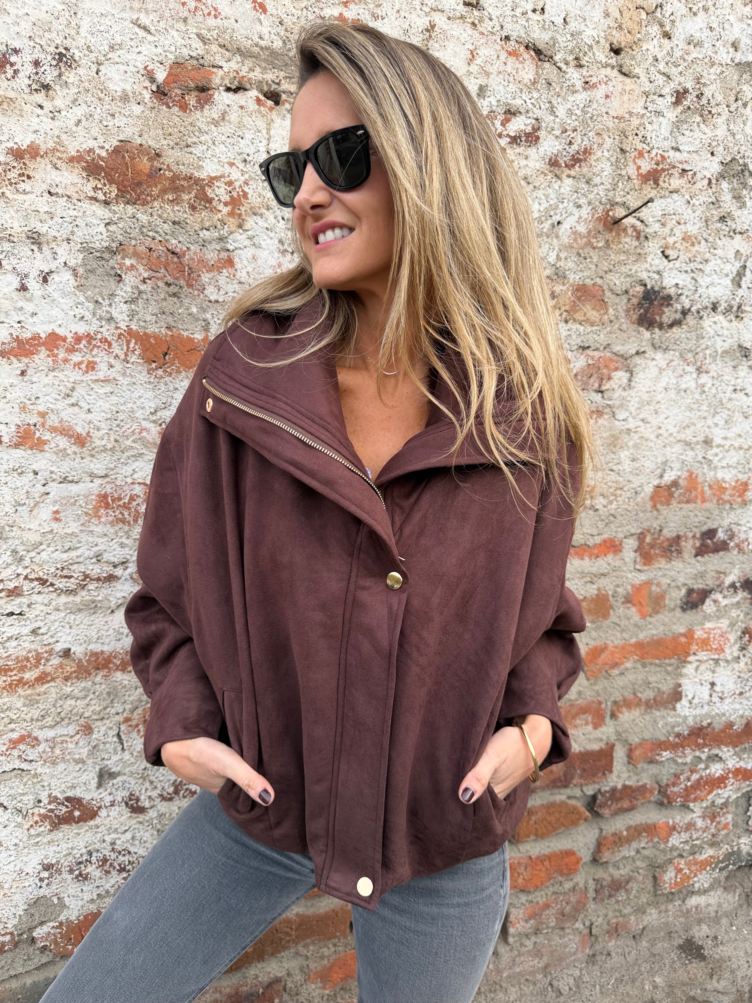 Chaqueta gamuza acolchada café
