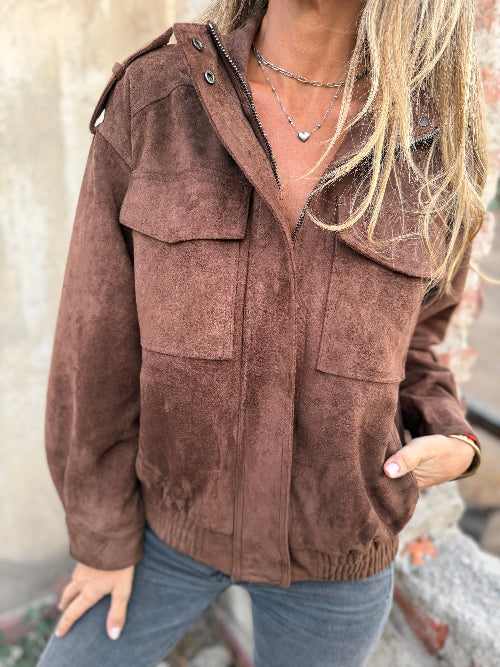 Chaqueta efecto cuero gamuza caramelo