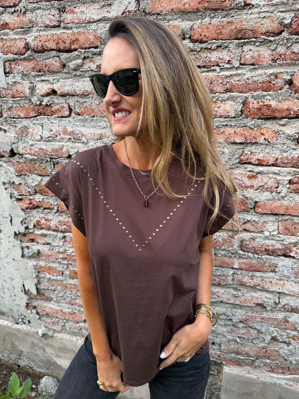 Polera tachitas café