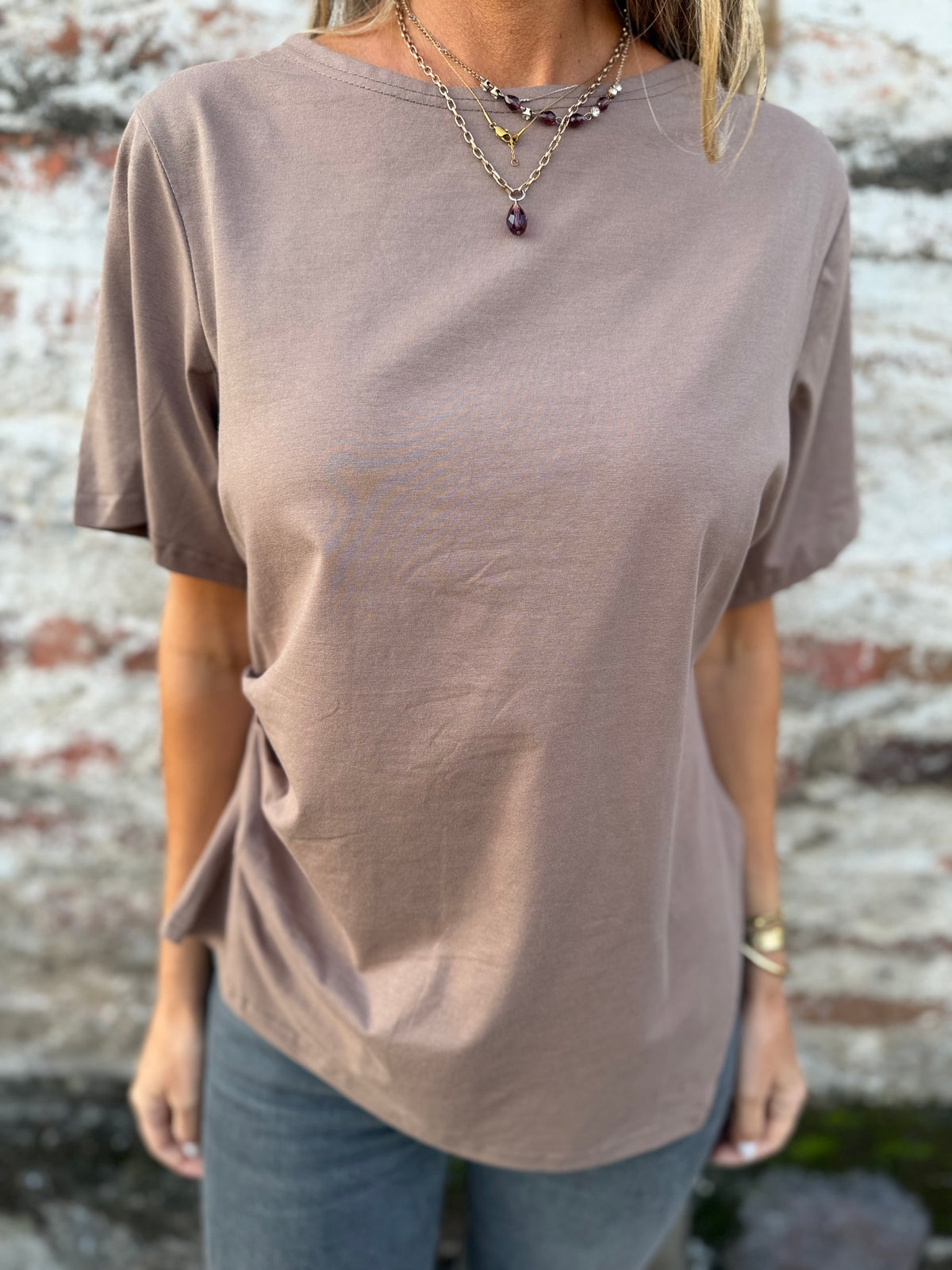 Polera largo irregular café