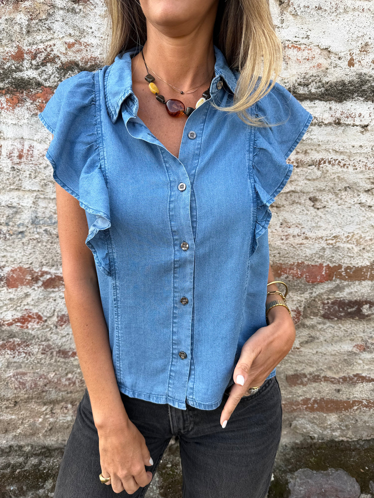 Blusa volados laterales tencel azul