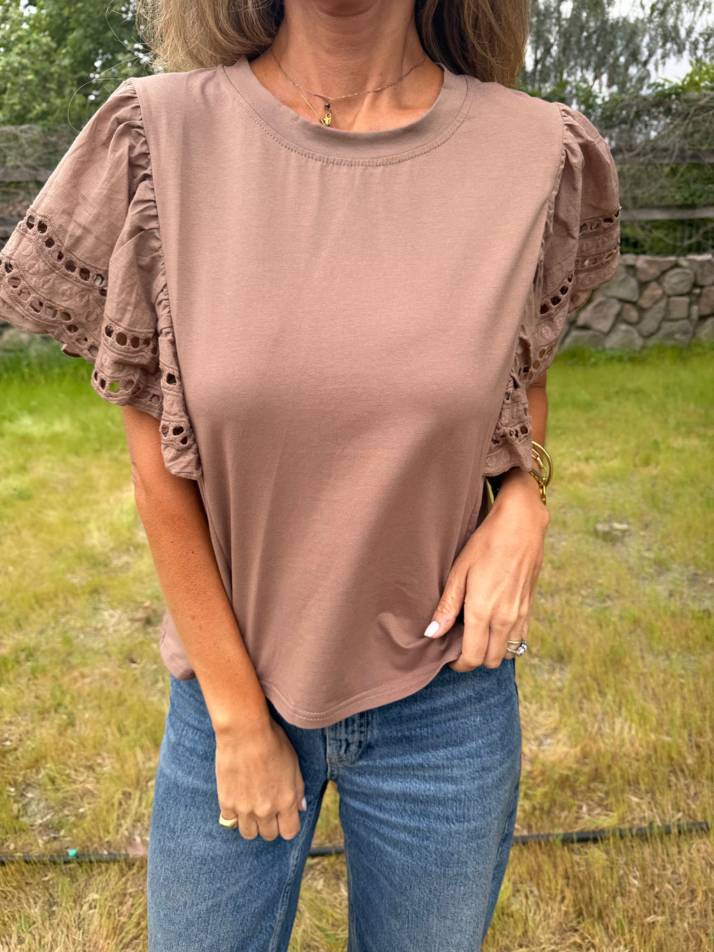 Polera mangas broderie café