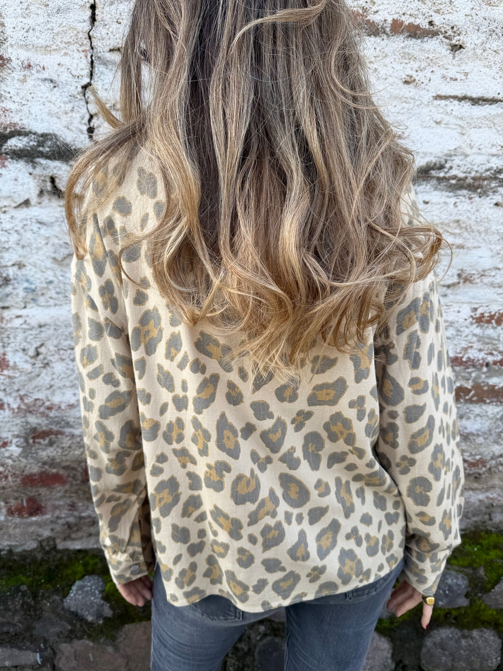 Chaqueta delgada/ blusa lino print beige clara
