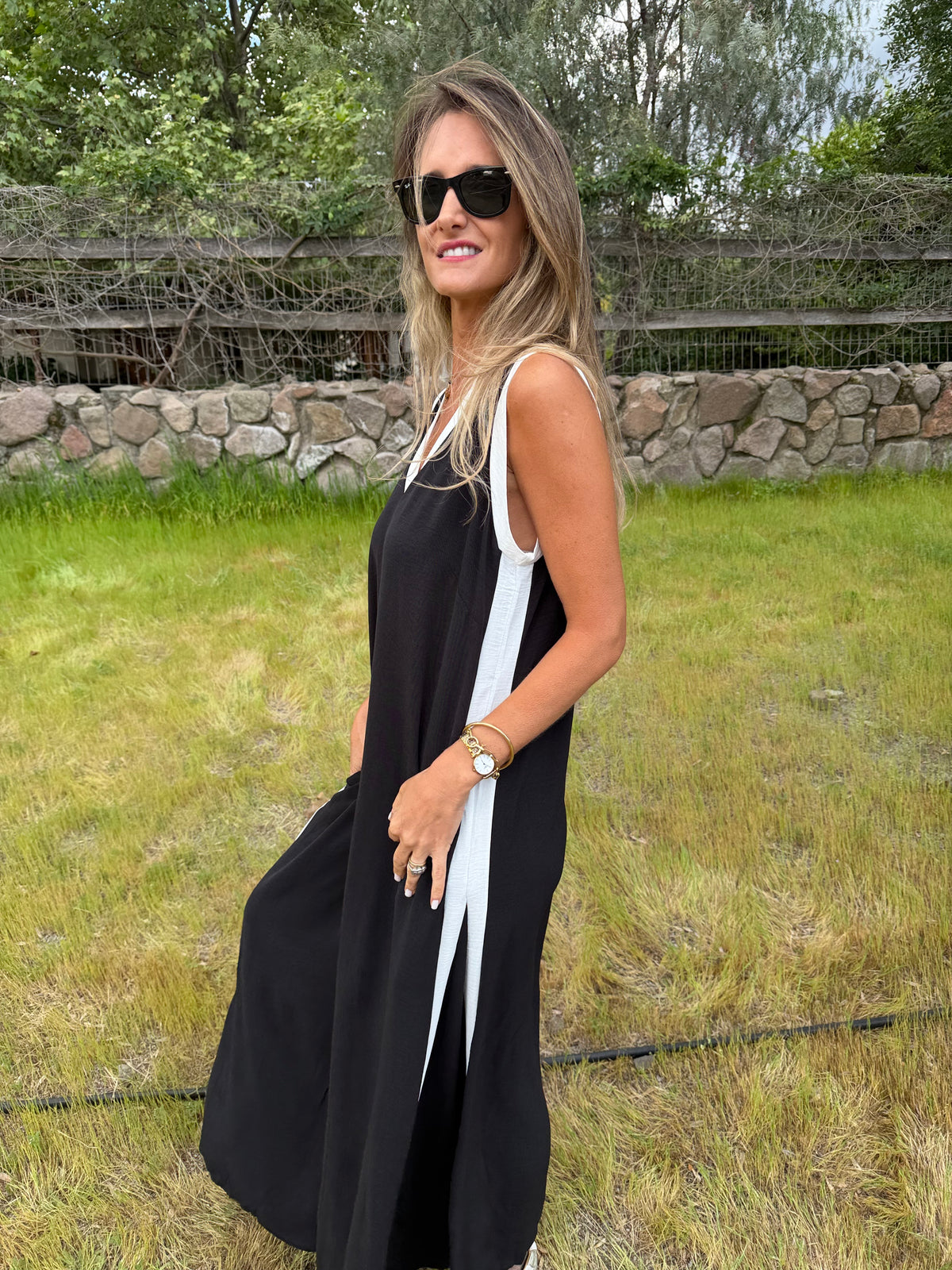 Vestido negro y blanco