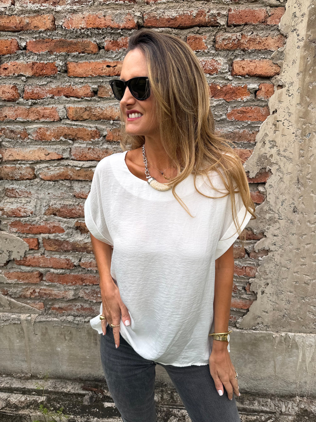 Blusa básica seda blanca