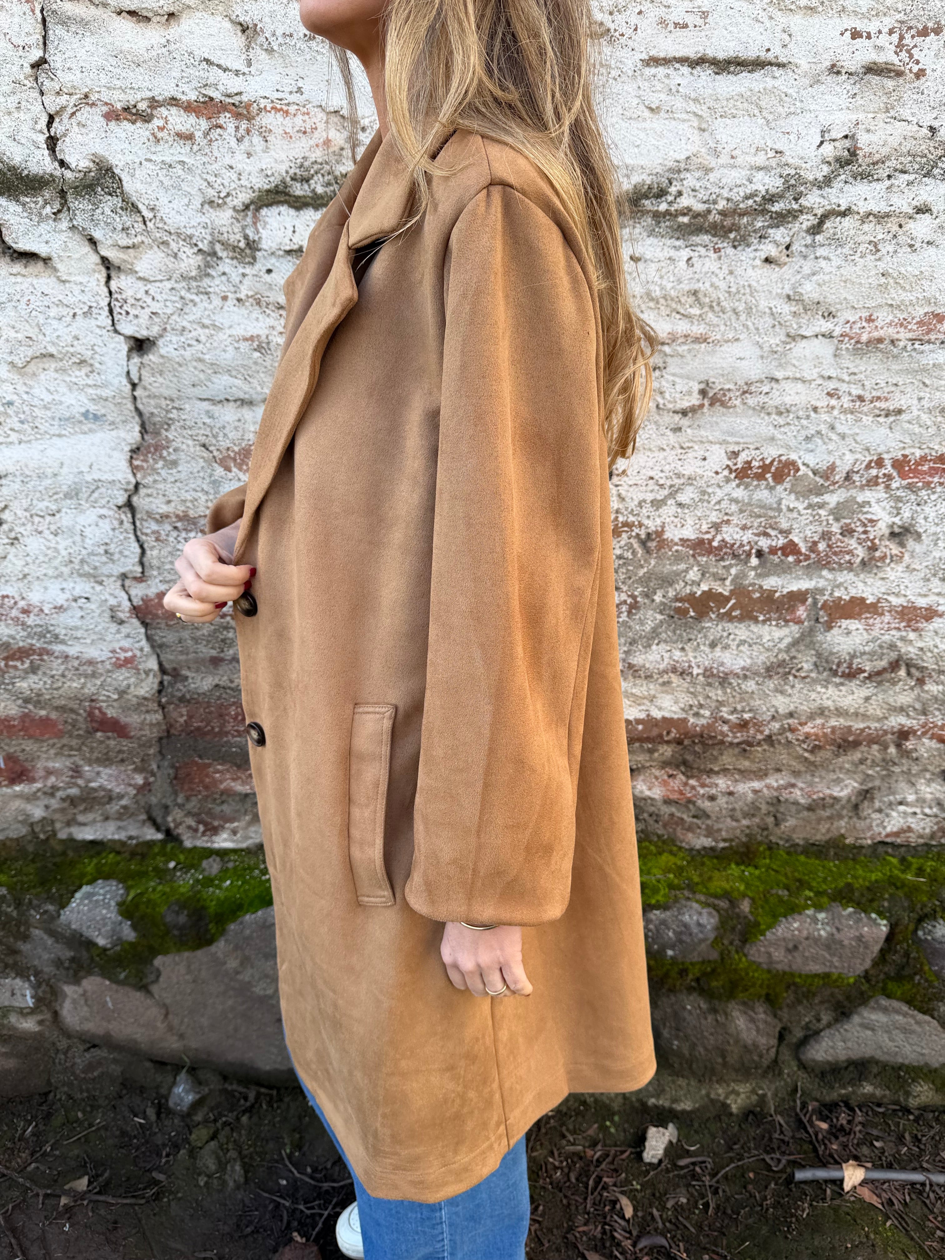 Maxxi abrigo gamuza camel