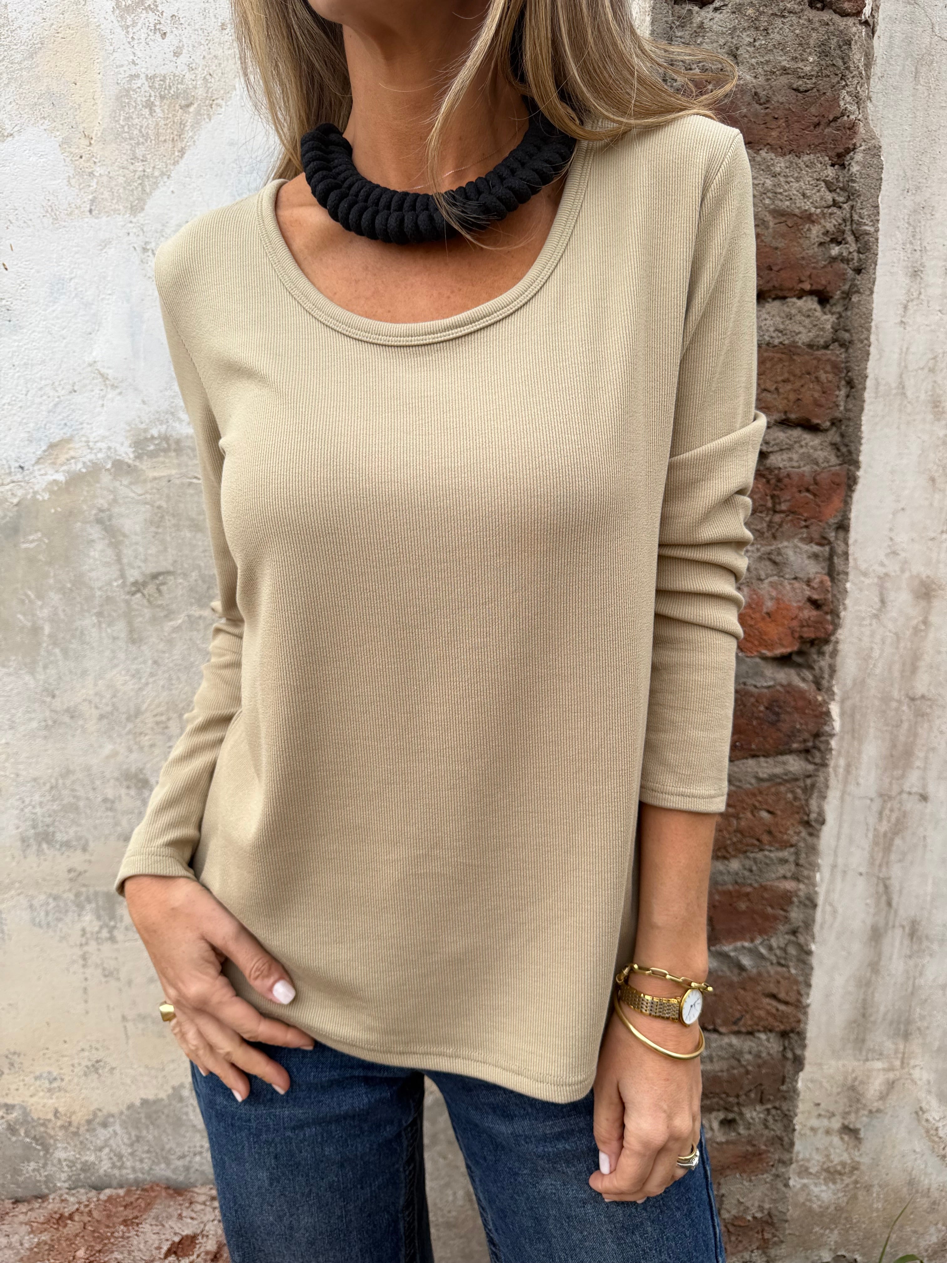 New polera algodón/ micropolar cuello bajo beige verdoso