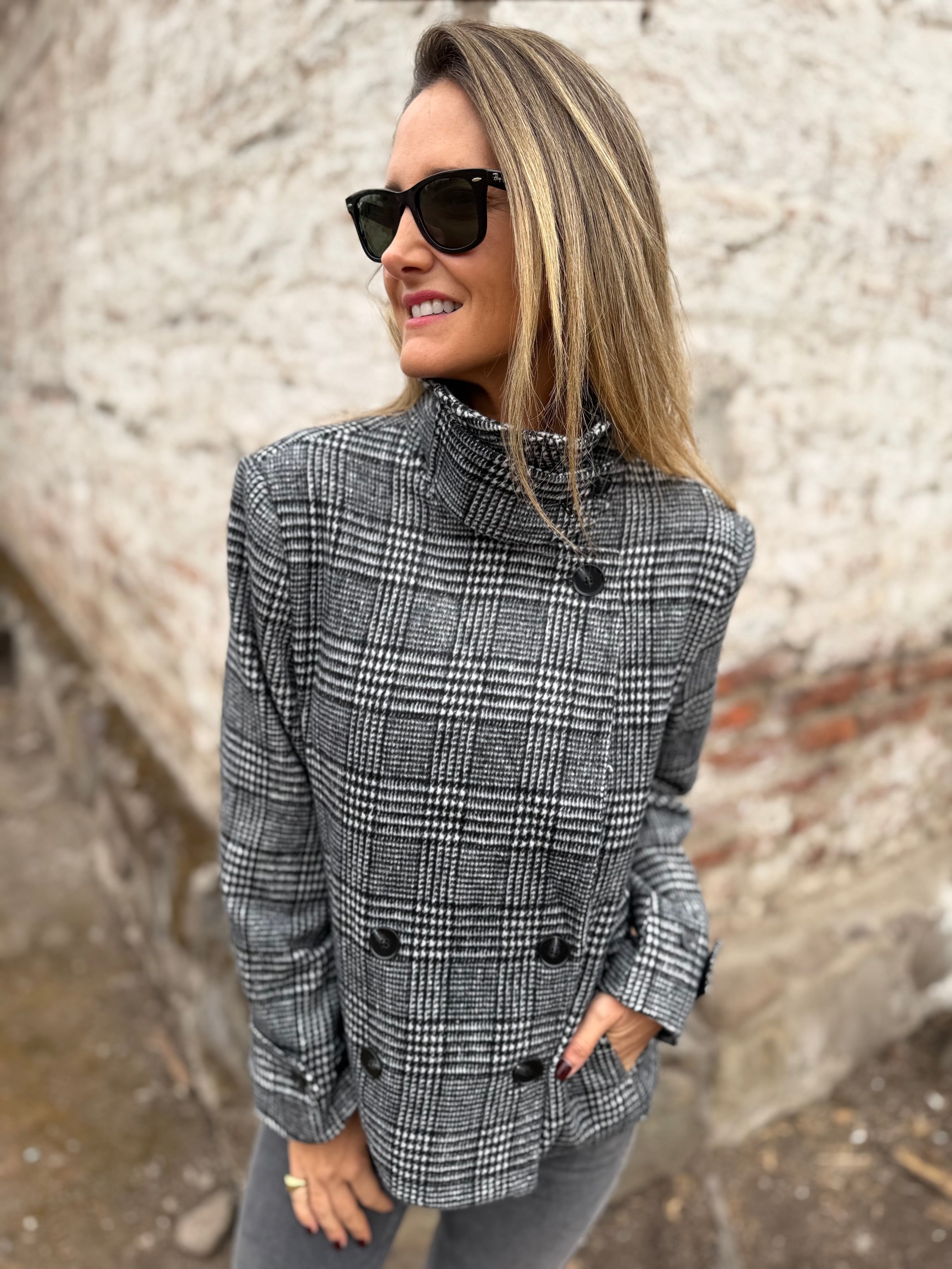 New trench pata de gallo negro/ blanco