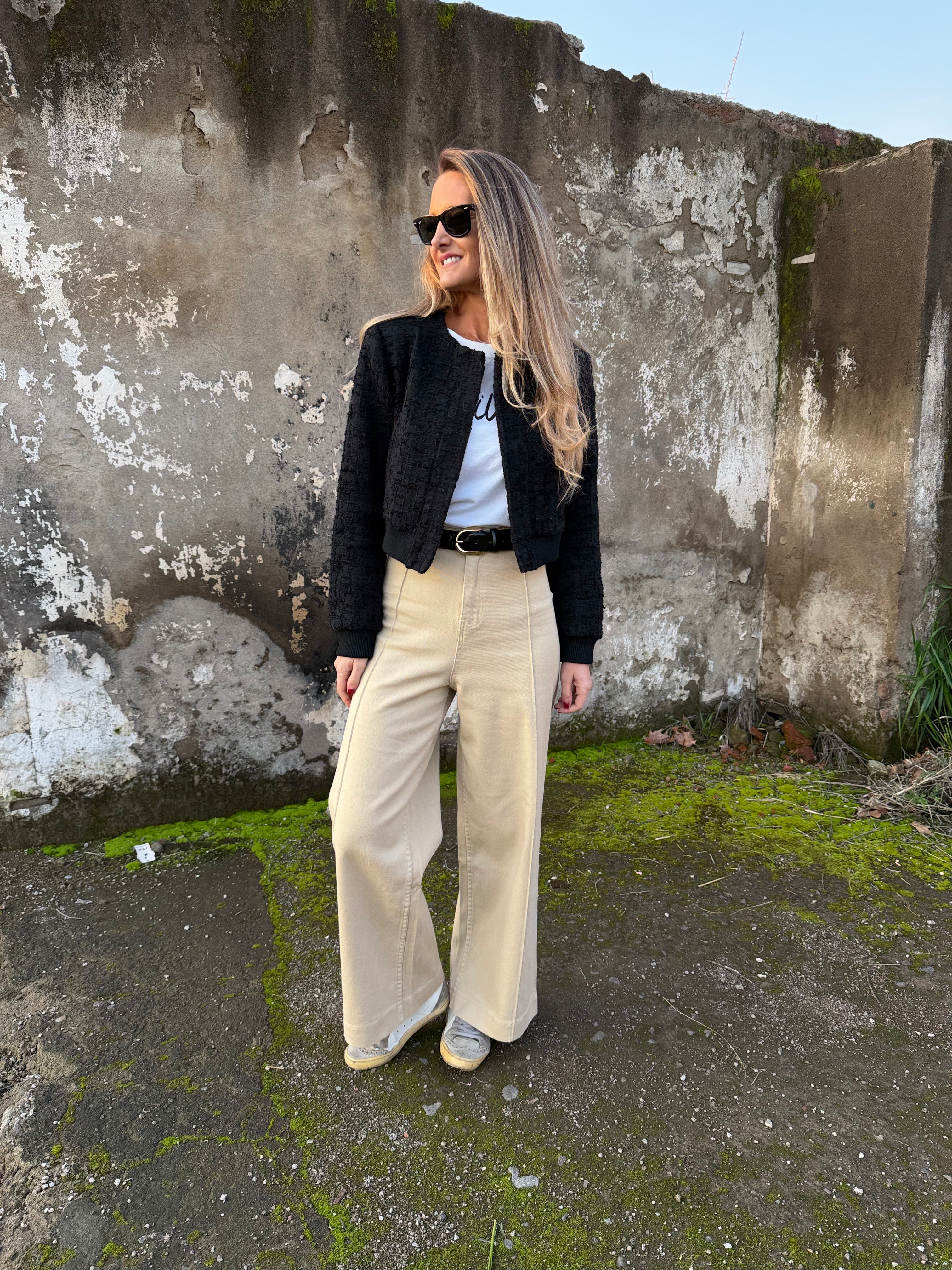 Pantalón tiro alto beige
