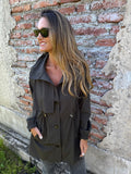 Trench corta viento café moro