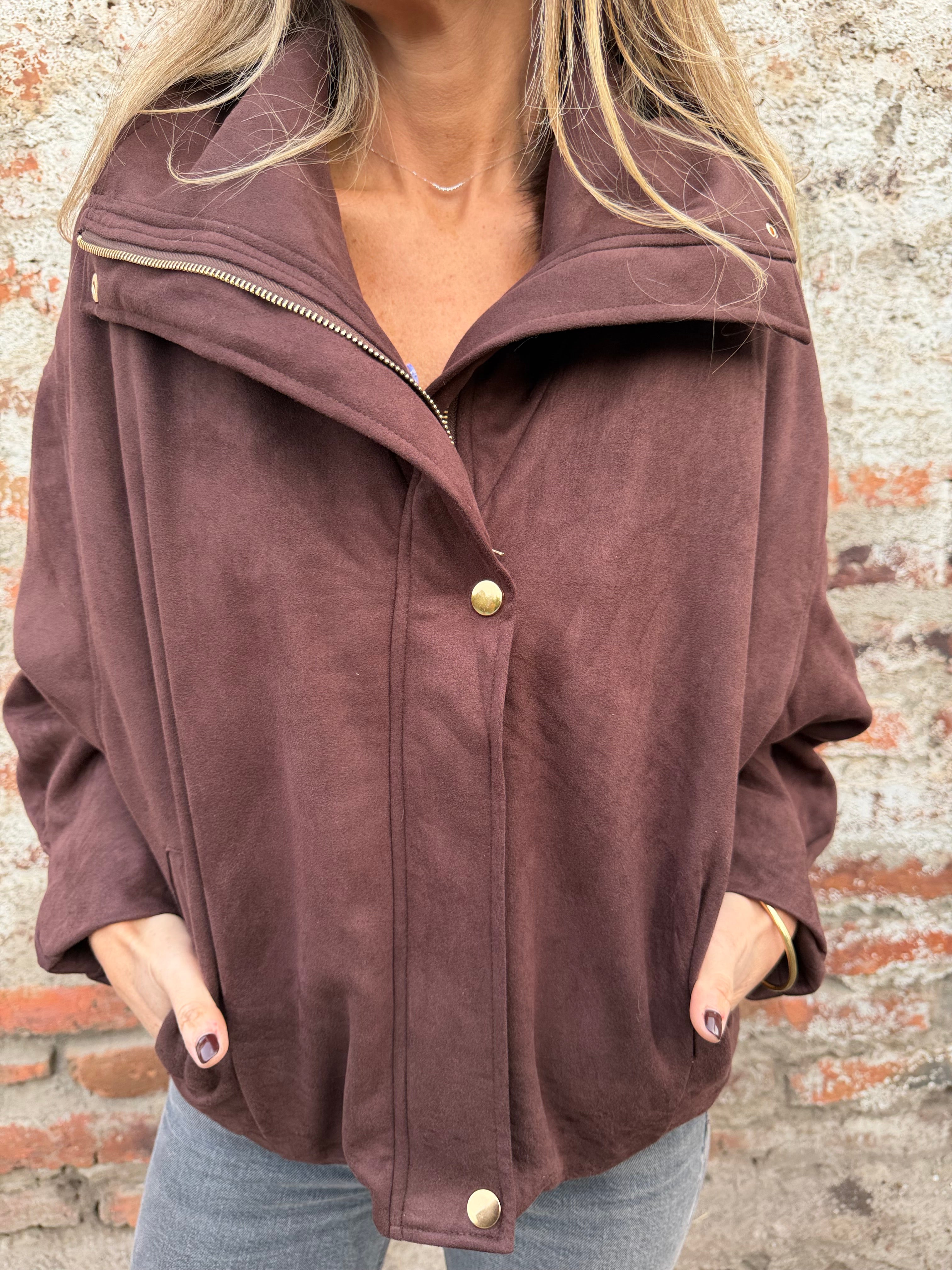 Chaqueta gamuza acolchada café