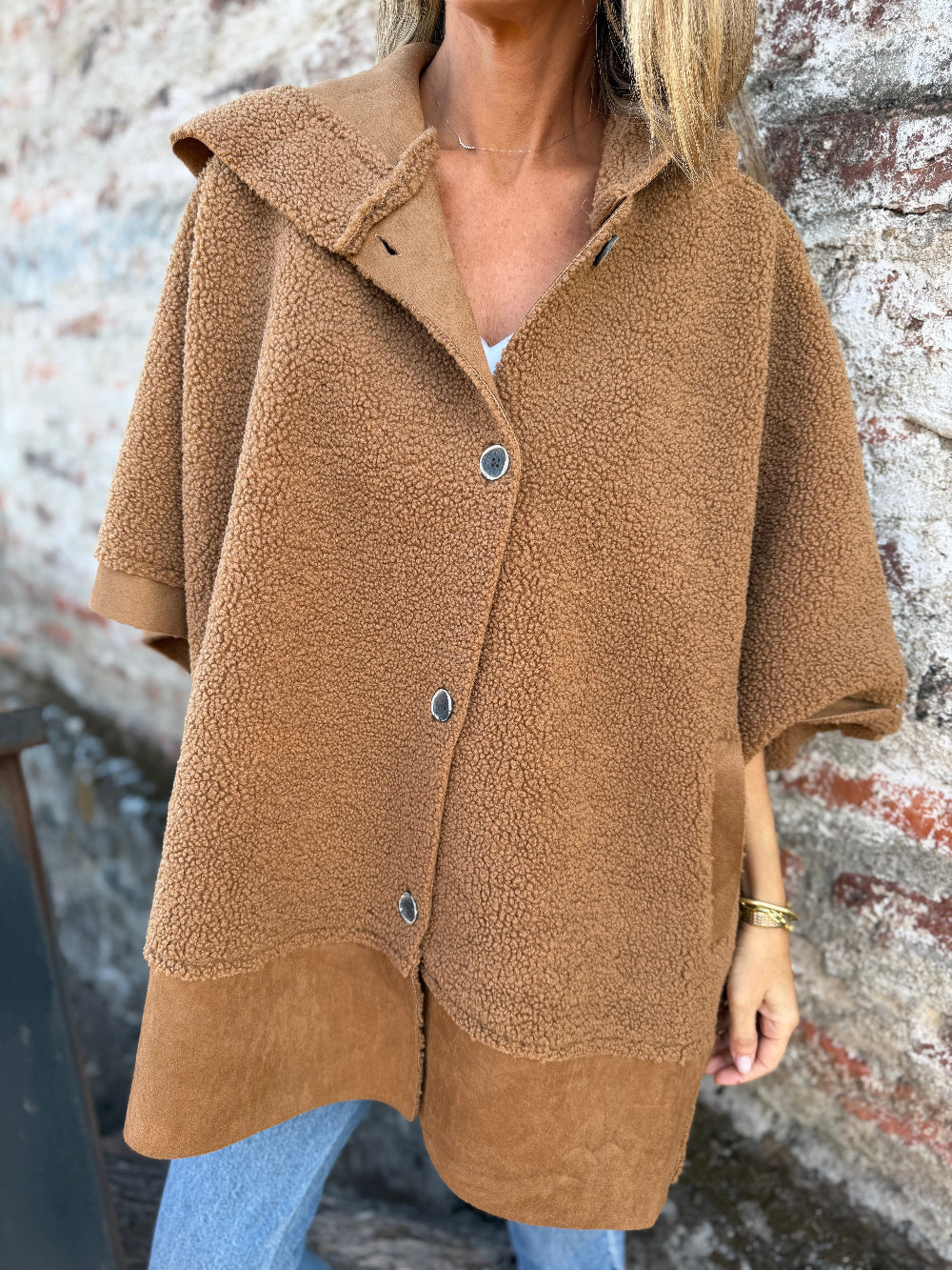 Poncho patagón camel