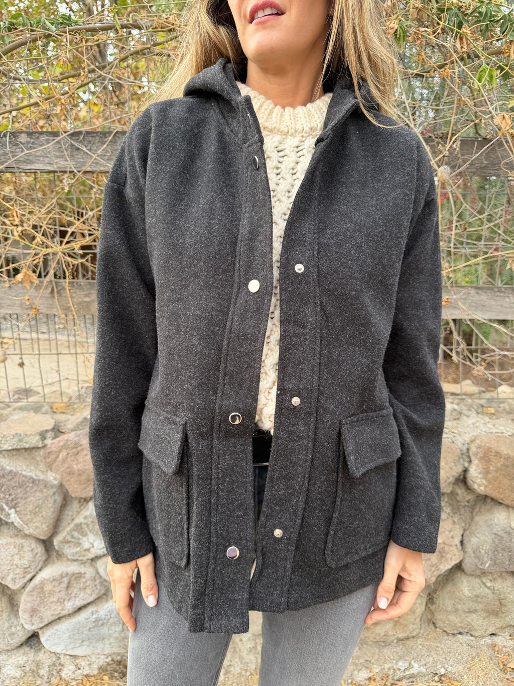 Chaqueta simple paño bolsillos gris acero