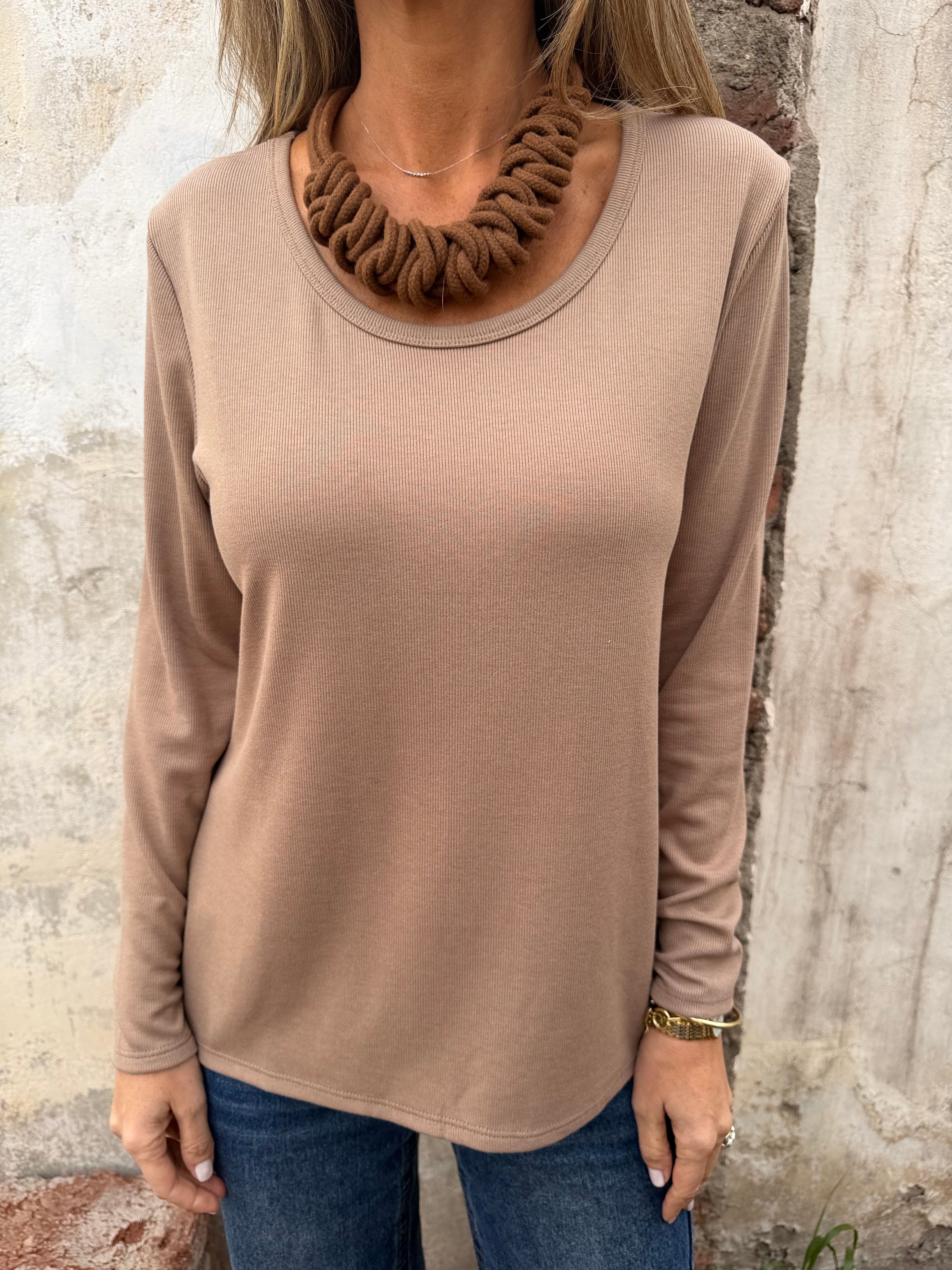New polera algodón/ micropolar cuello bajo café claro