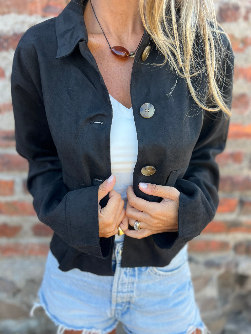 Chaqueta básica suede botones negra