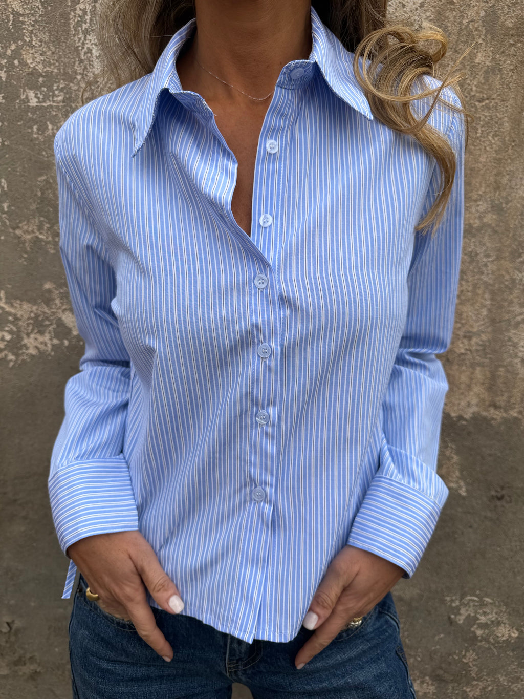 Blusa rayitas amarritas laterales