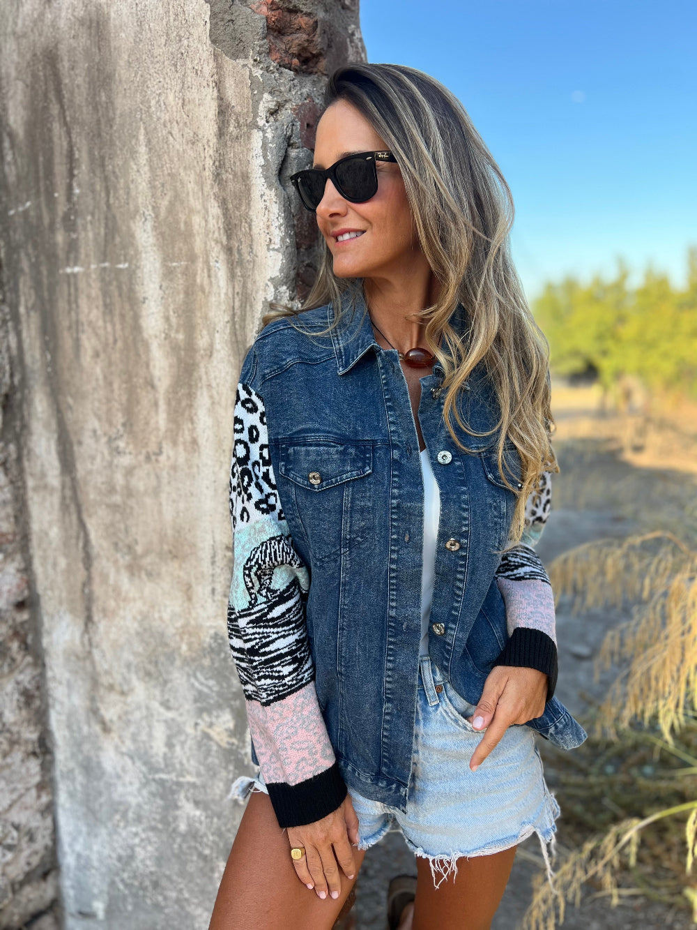 Chaqueta bluejean detalles lana azul