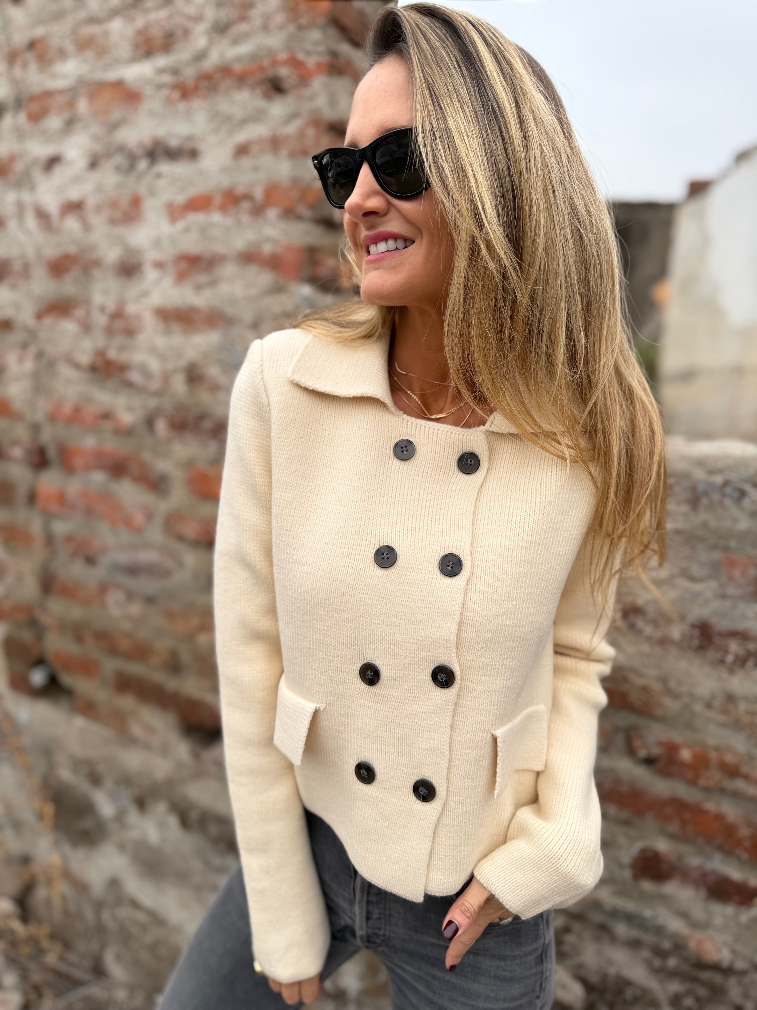Chaleco tipo chaquetita crudo