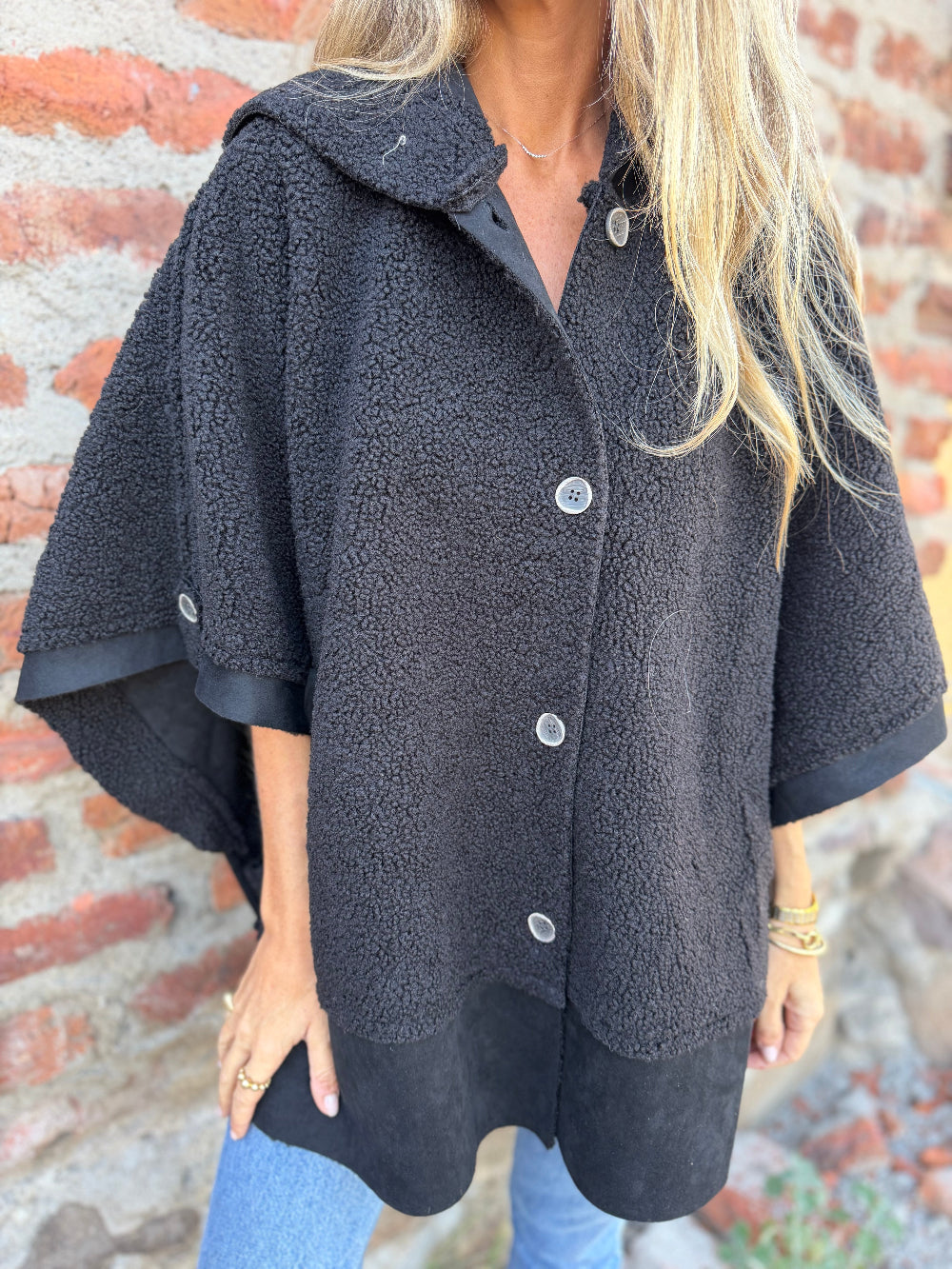 Poncho patagón negro