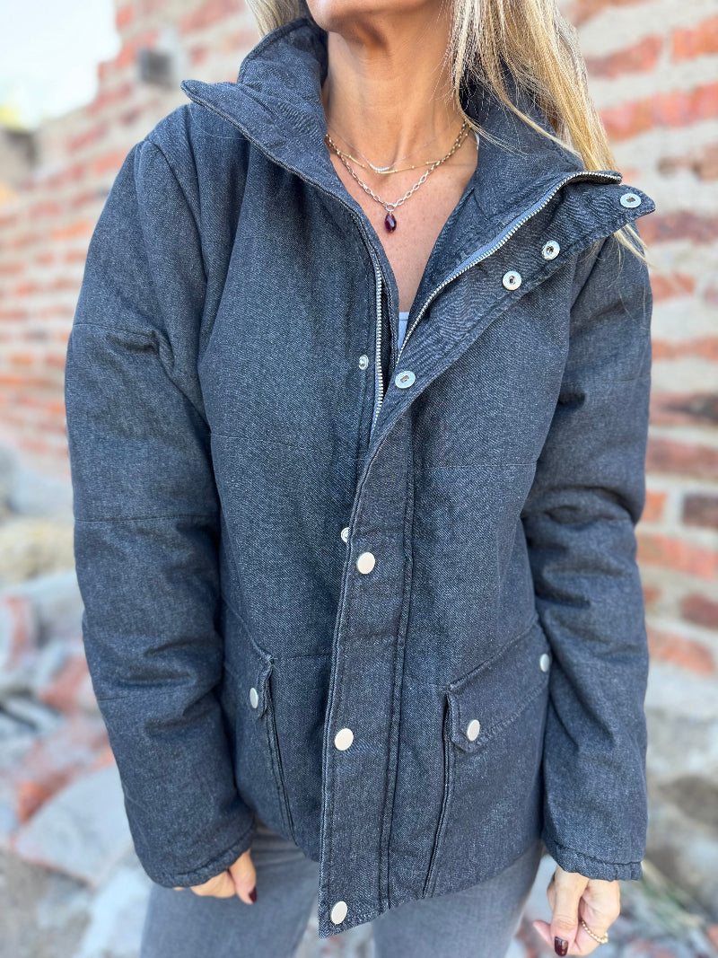 Puffa botones bluejean gris oscuro