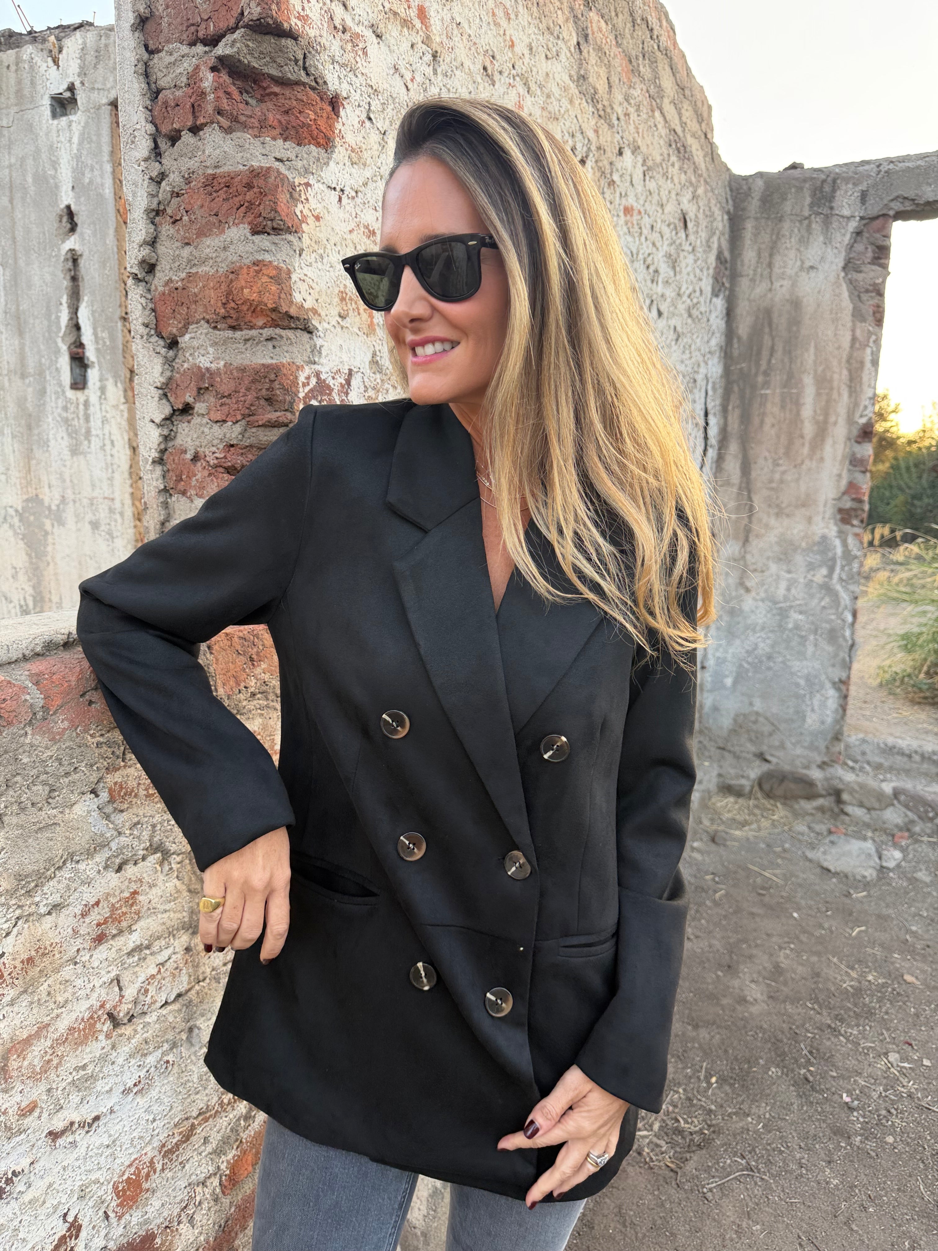 Blazer efecto gamuza increíble negra