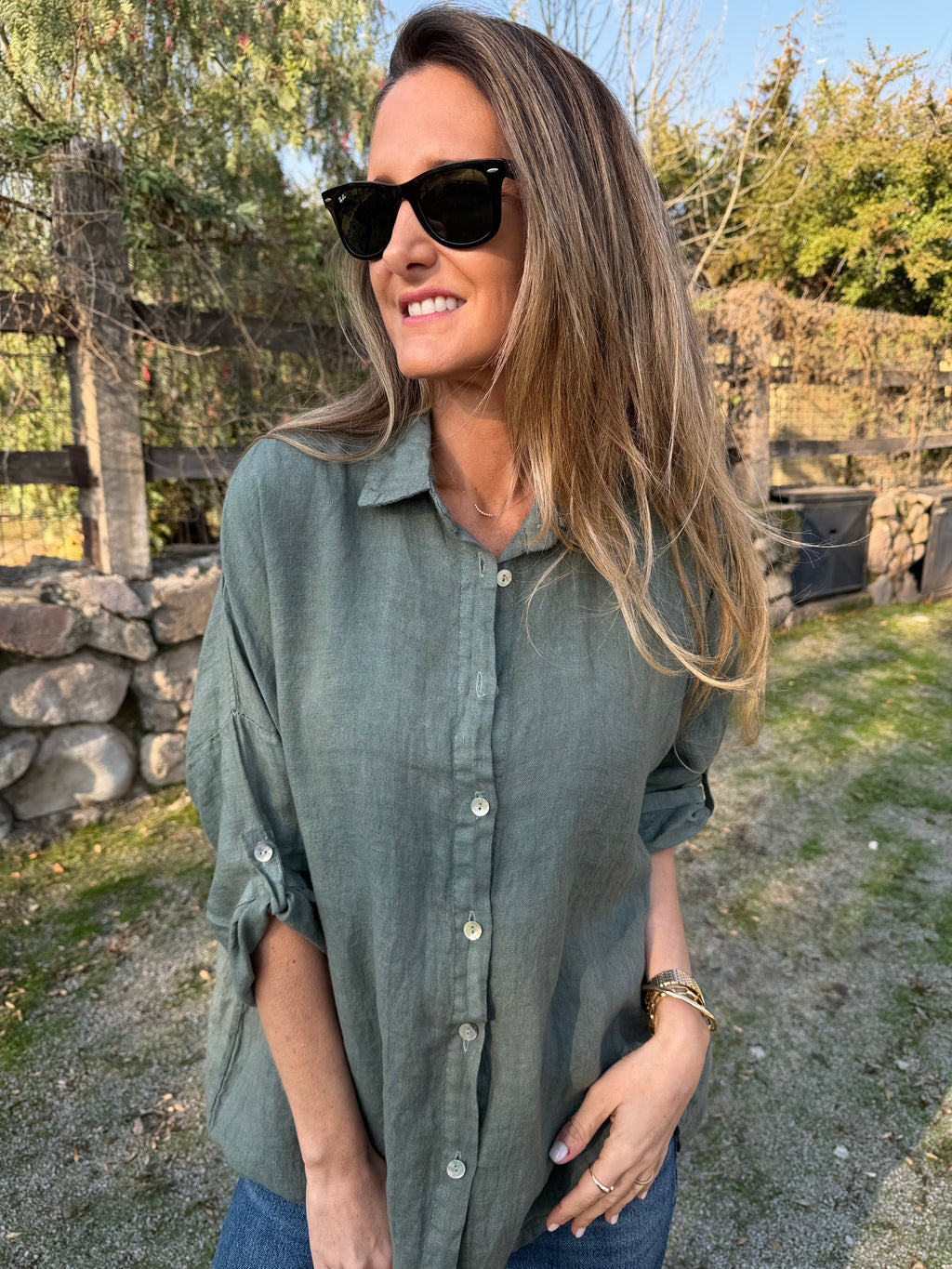 Blusón 100% lino camisera verde musgo