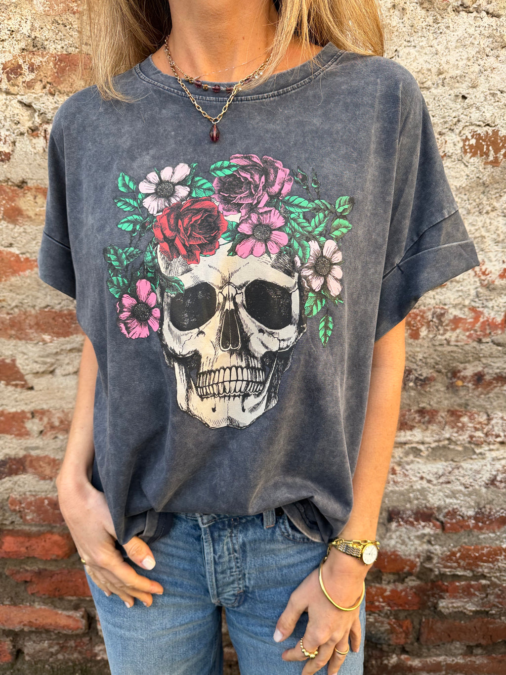 Polera calavera flores azul
