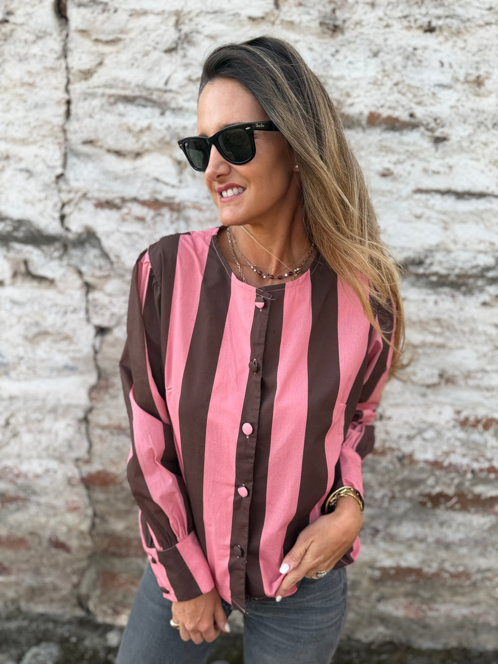 Blusa rayada café frambuesa