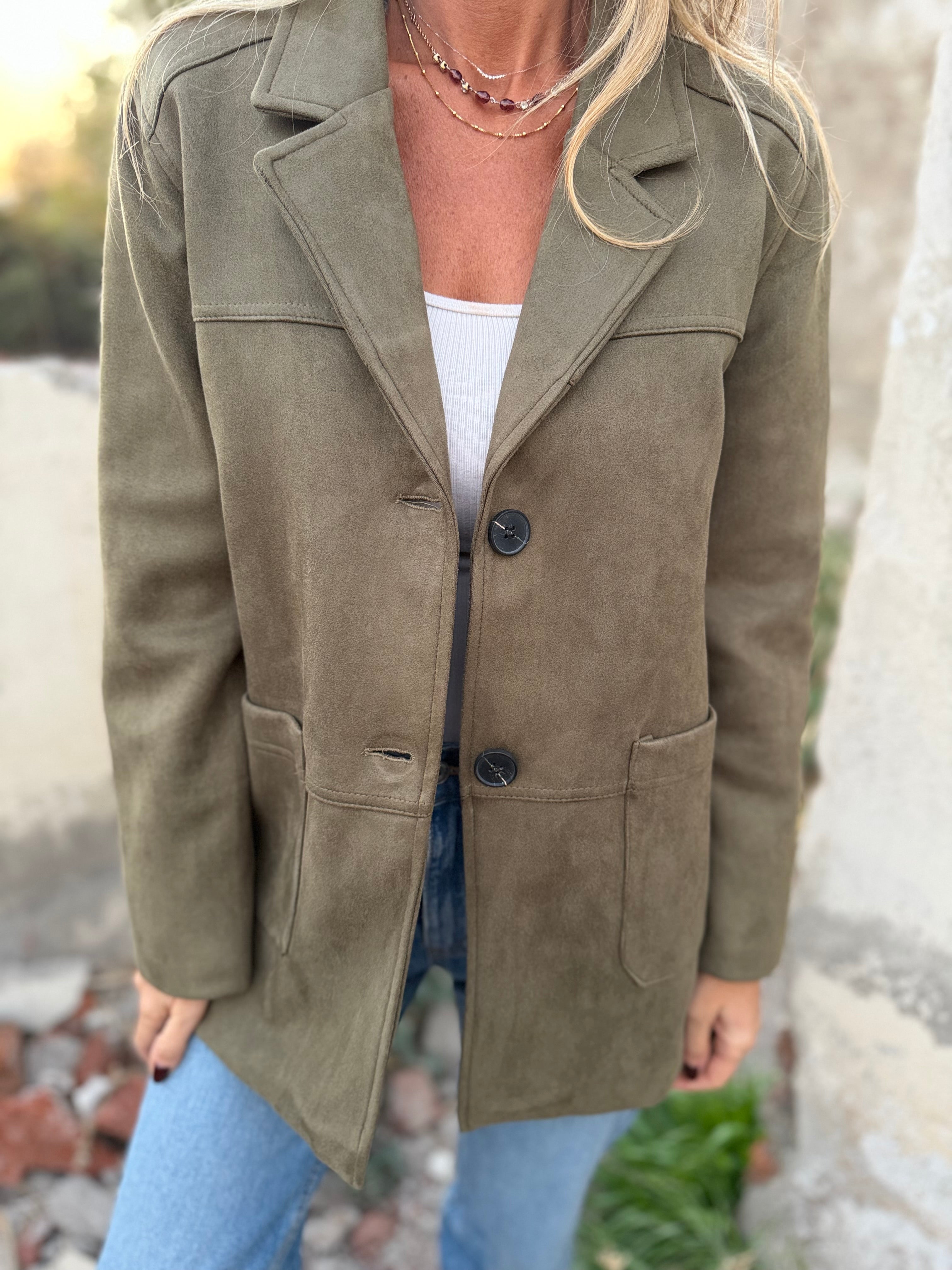 Chaquetón efecto gamuza soñado verde musgo