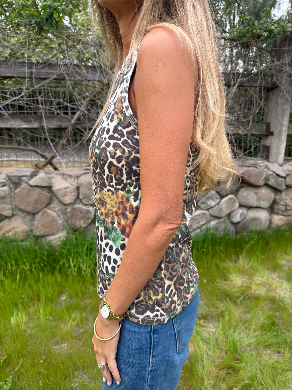 Polera selva print verde