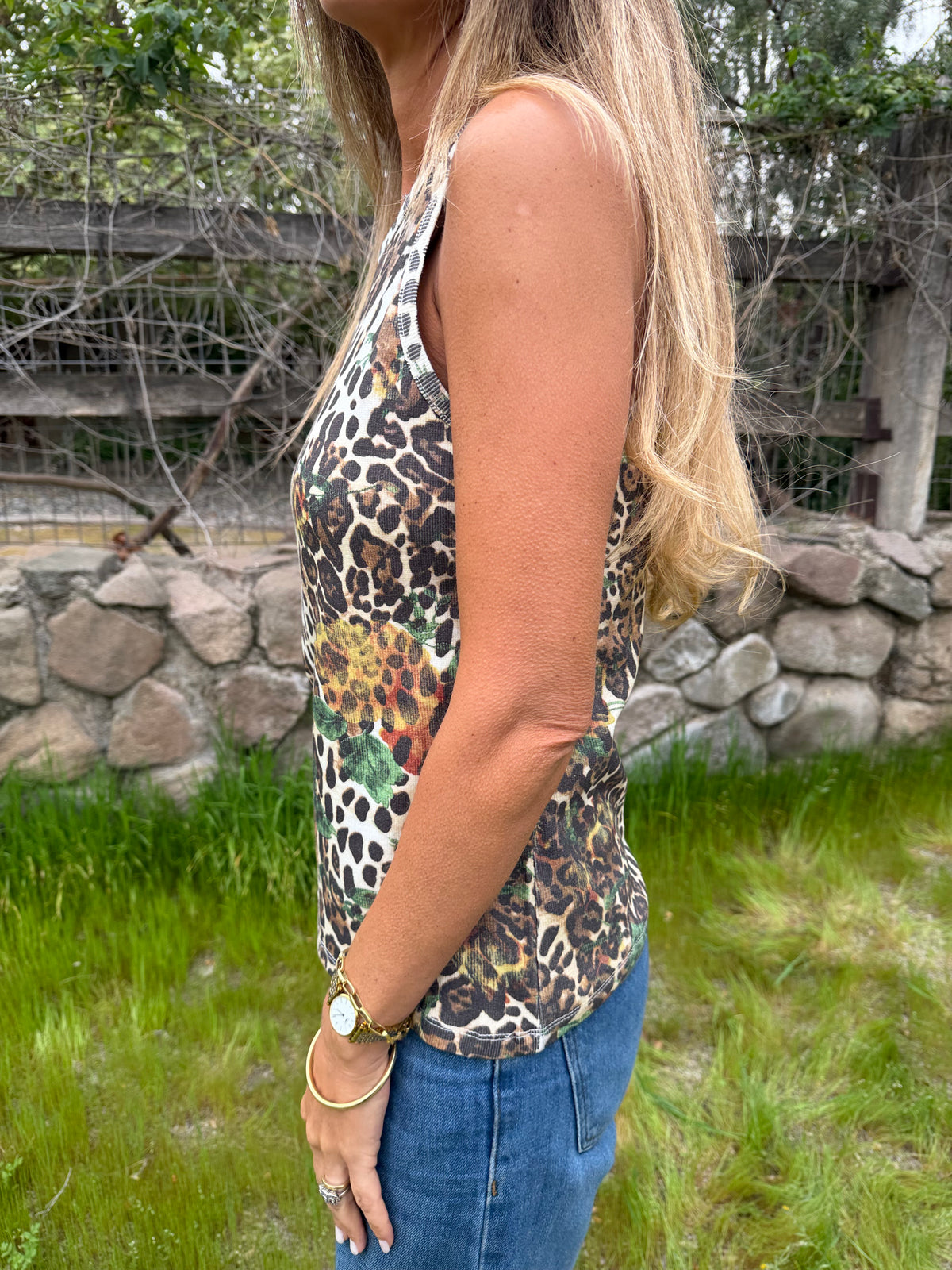 Polera selva print verde