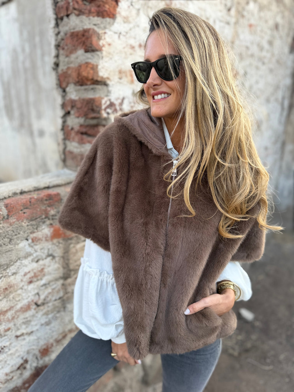 Poncho piel café