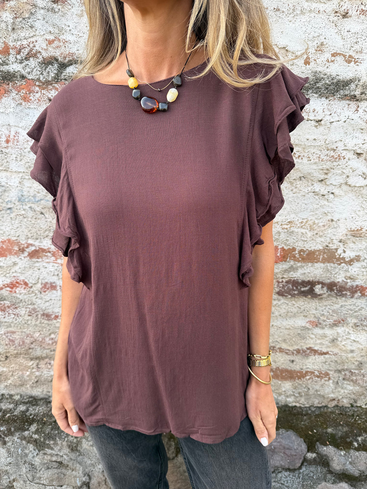 Blusa larga vuelitos laterales café