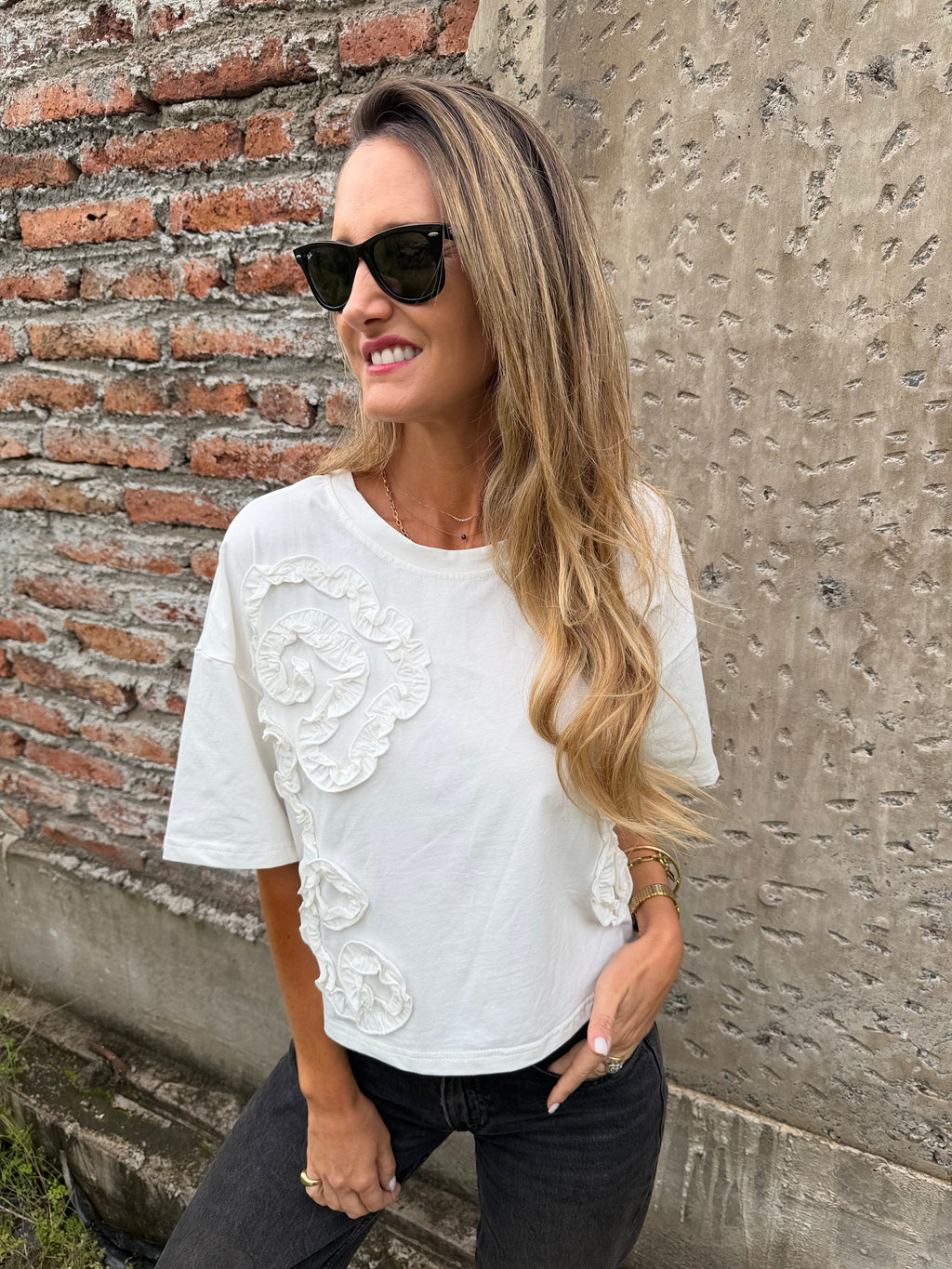 Polera las flores blanca