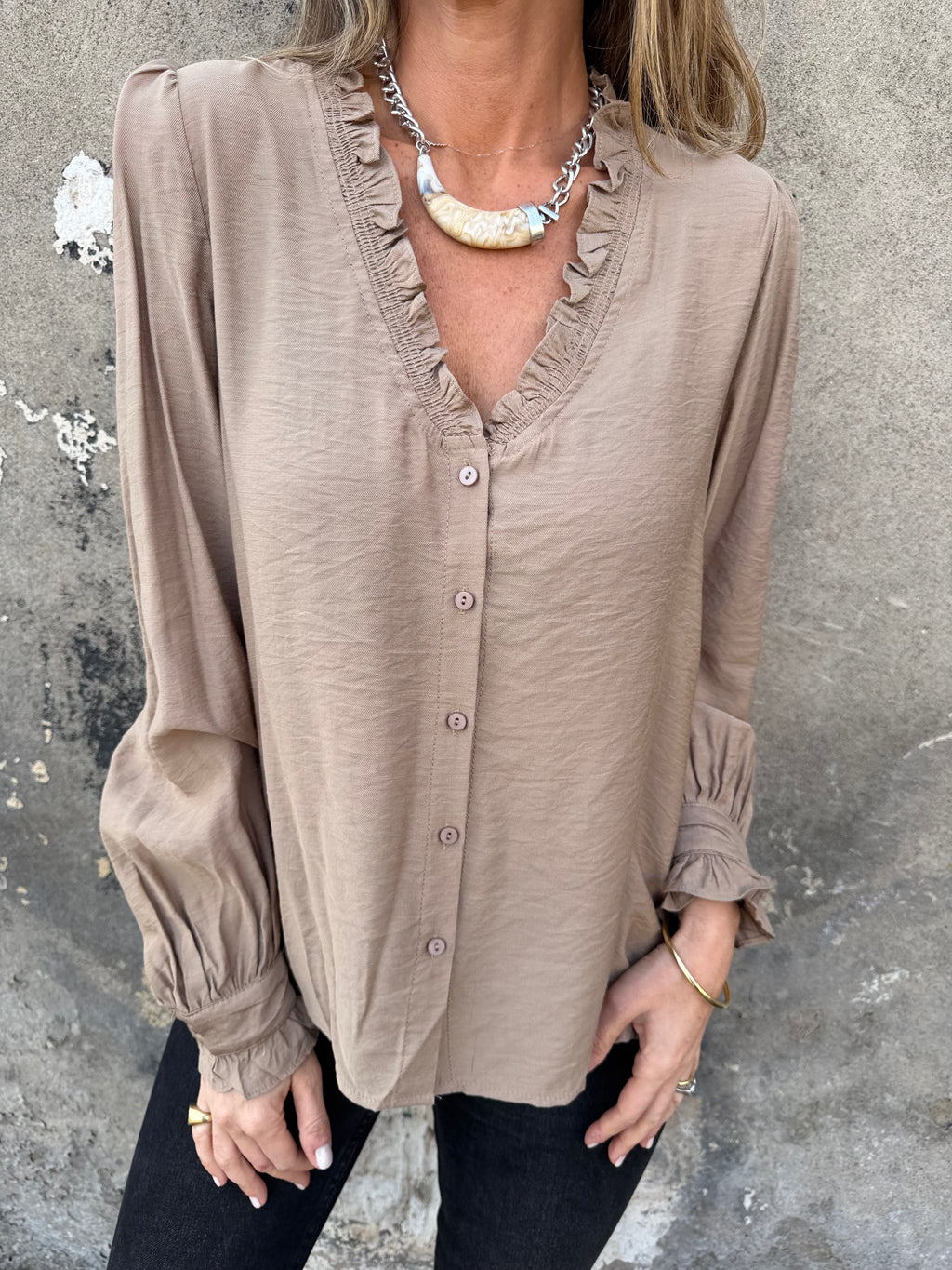 Blusa femenina camel
