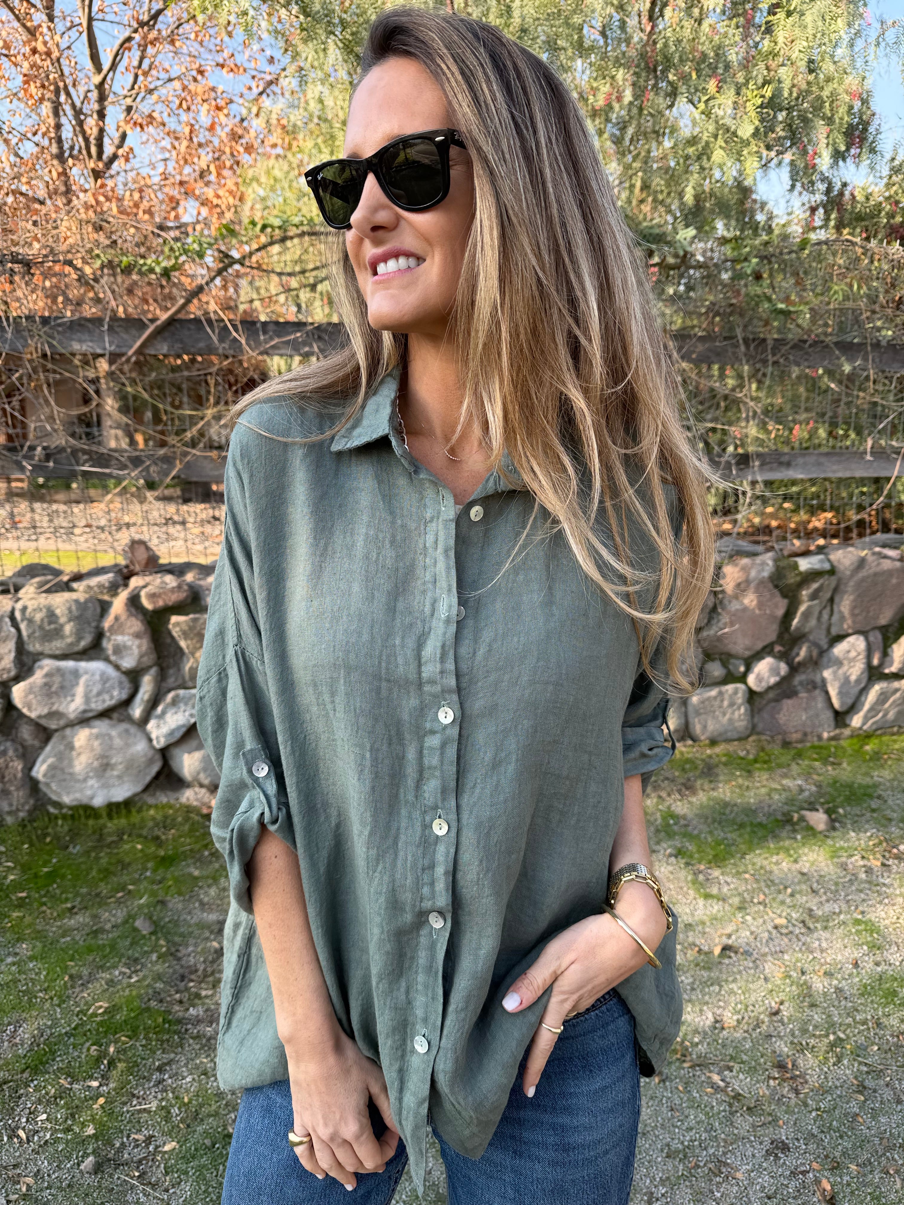 Blusón 100% lino camisera verde musgo
