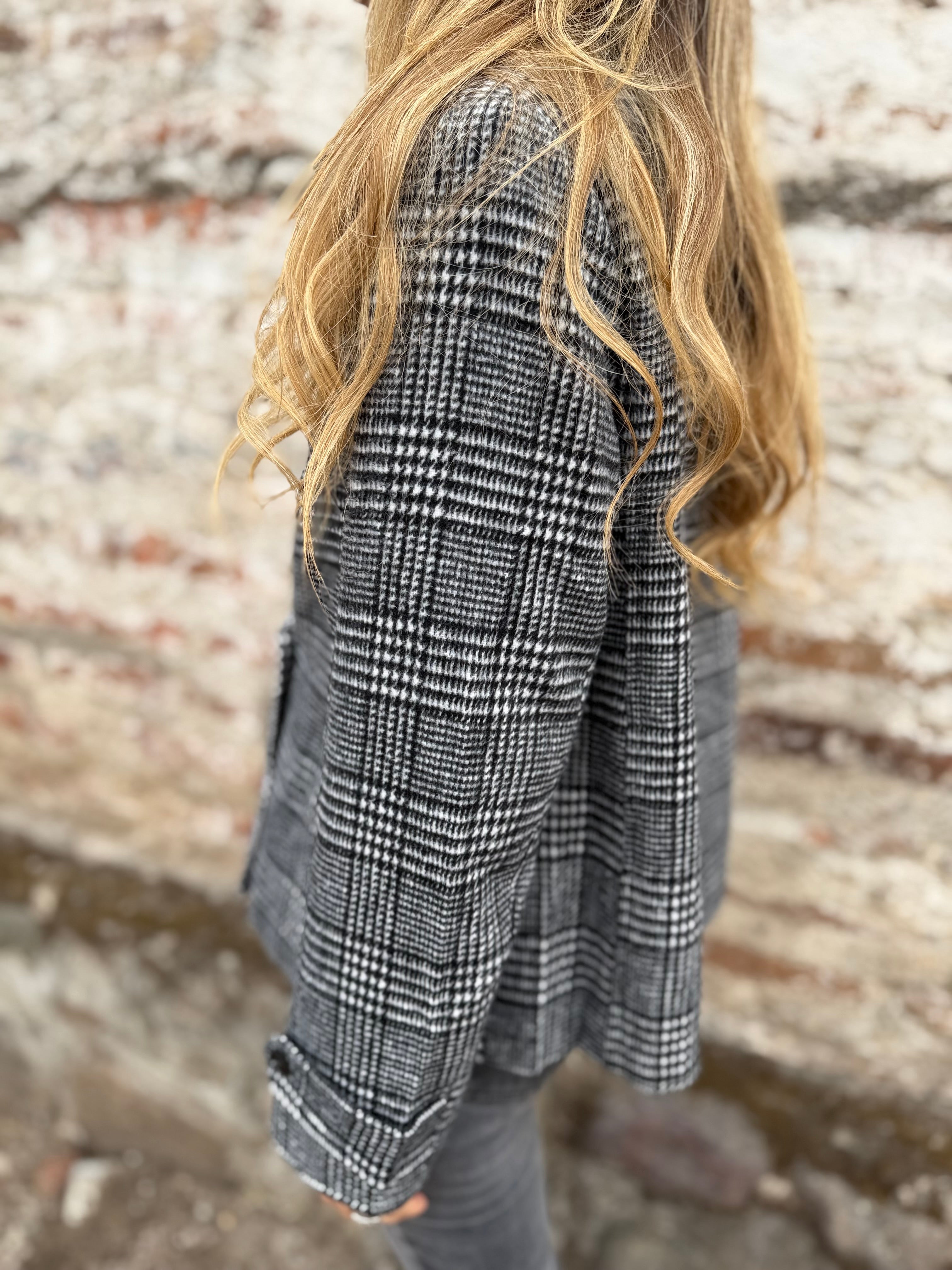 New trench pata de gallo negro/ blanco
