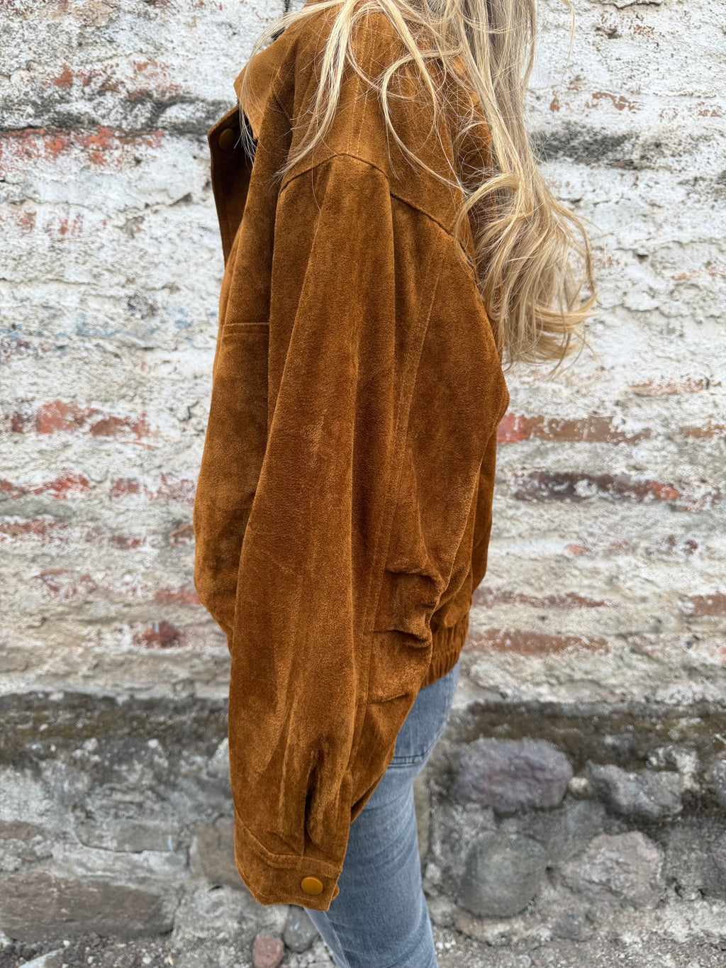 Bomber efecto cuero gamuza caramelo