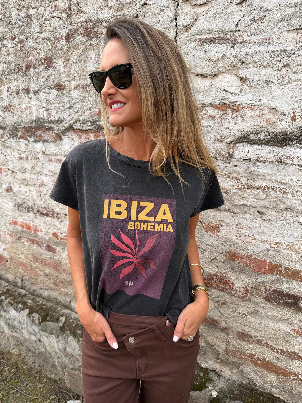 Polera ibiza negra