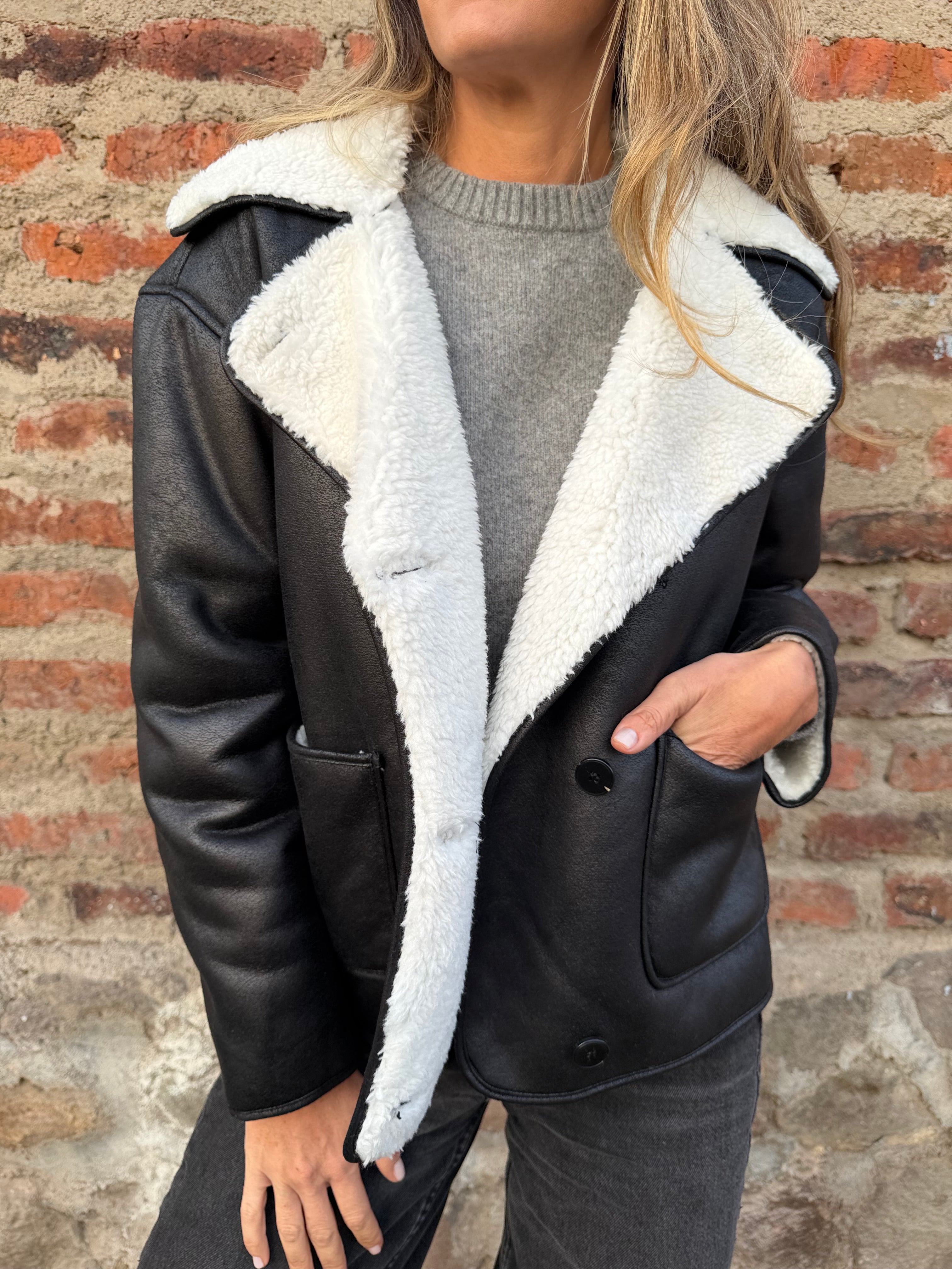 Chaqueta chiporro wild negra