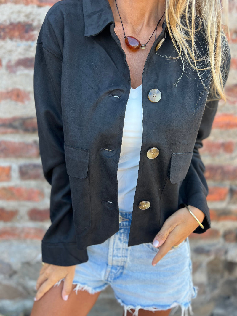 Chaqueta básica suede botones negra
