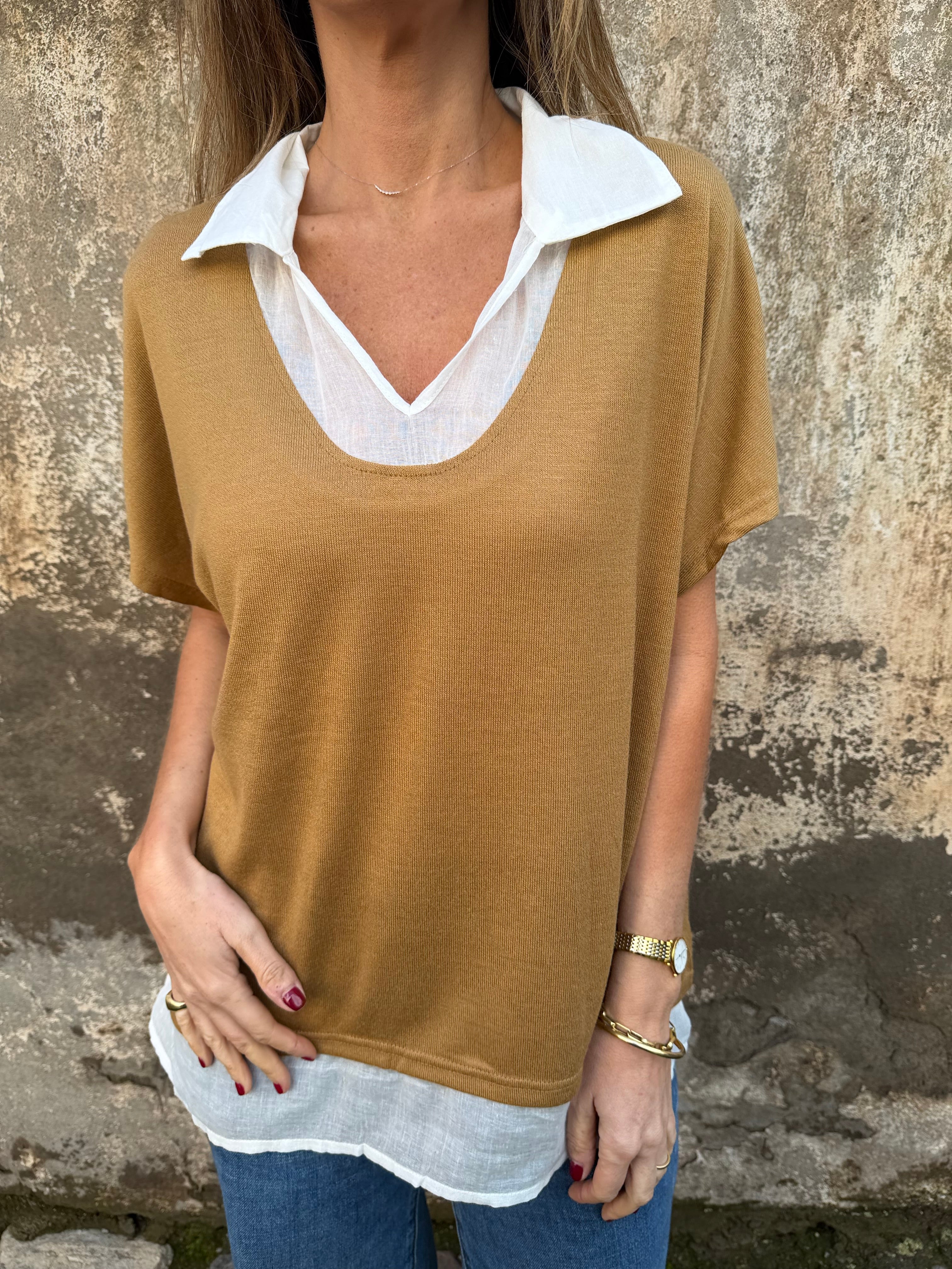Blusa/ polera camel