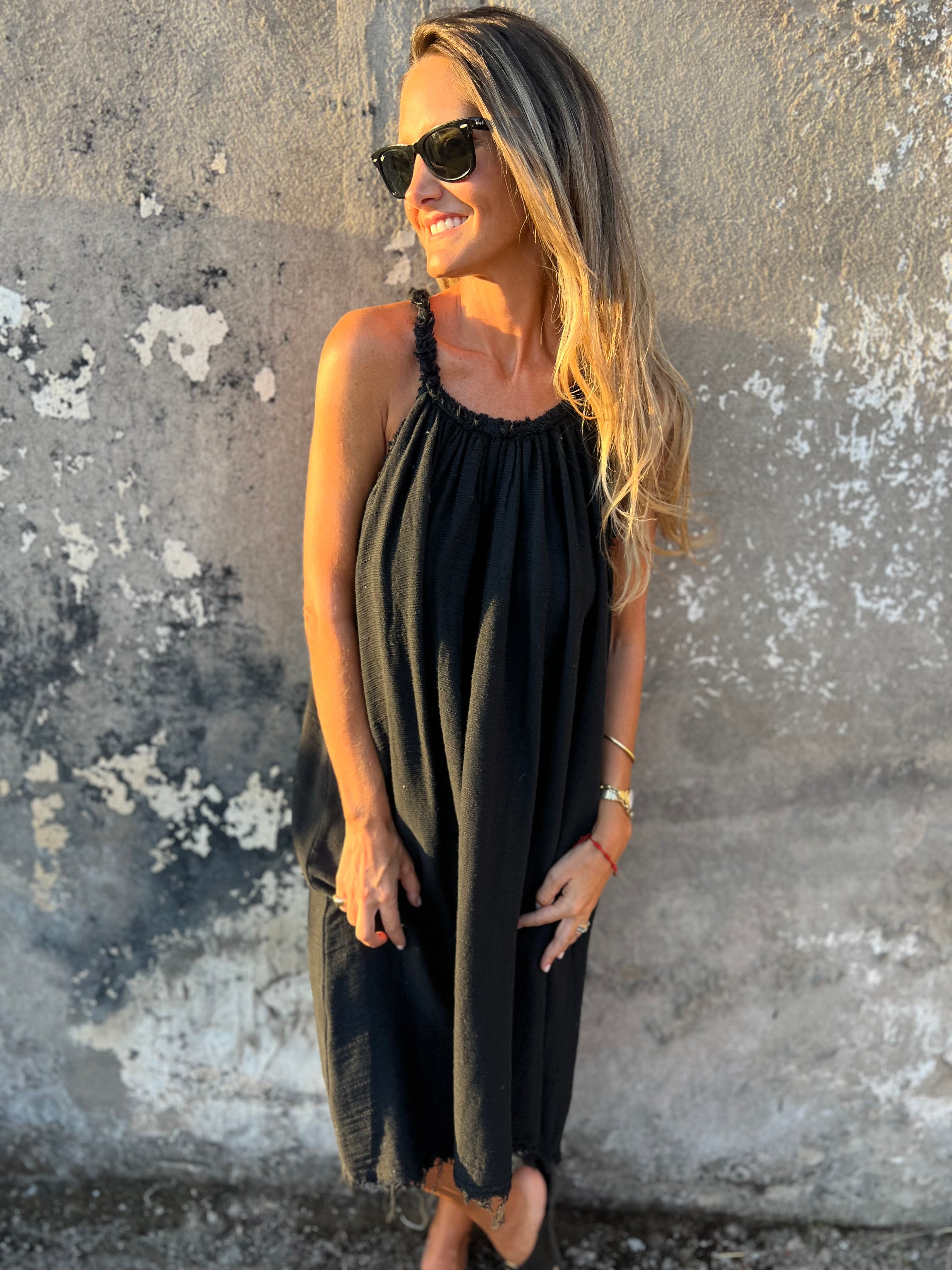 Vestido linoto desflecado negro