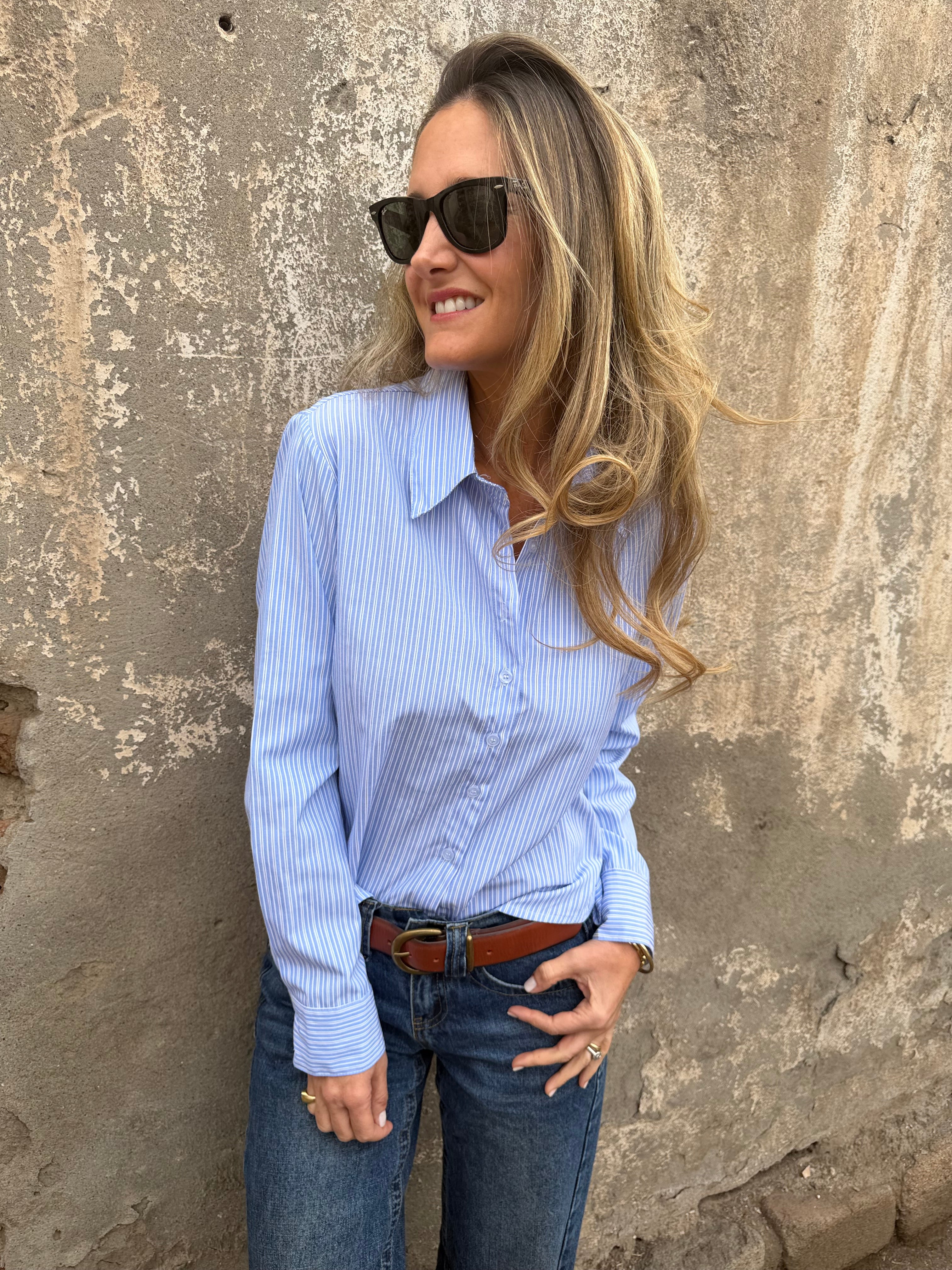 Blusa rayitas amarritas laterales