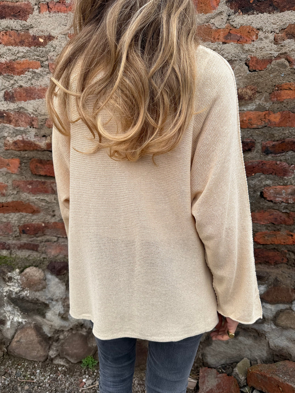 Chaleco hilado beige