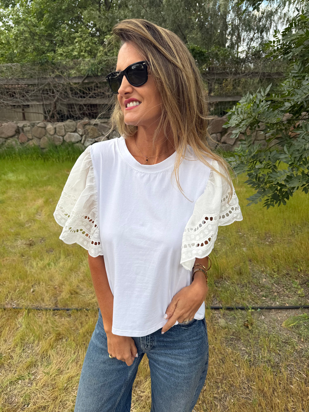 Polera mangas broderie blanca