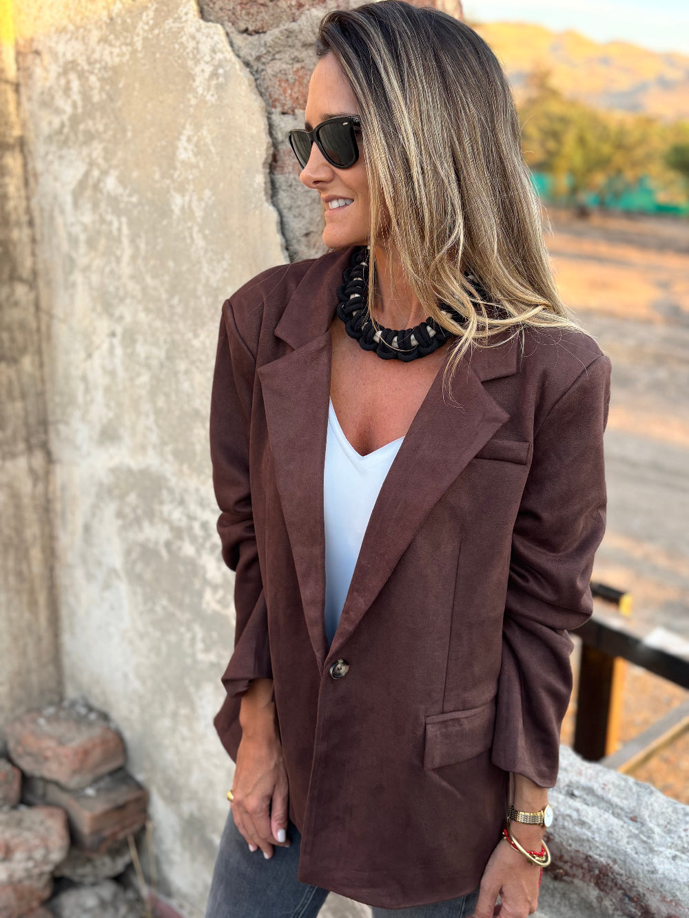 Blazer efecto gamuza café