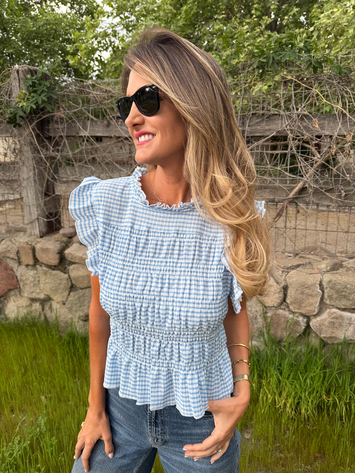 Polera vichy nido abejas celeste